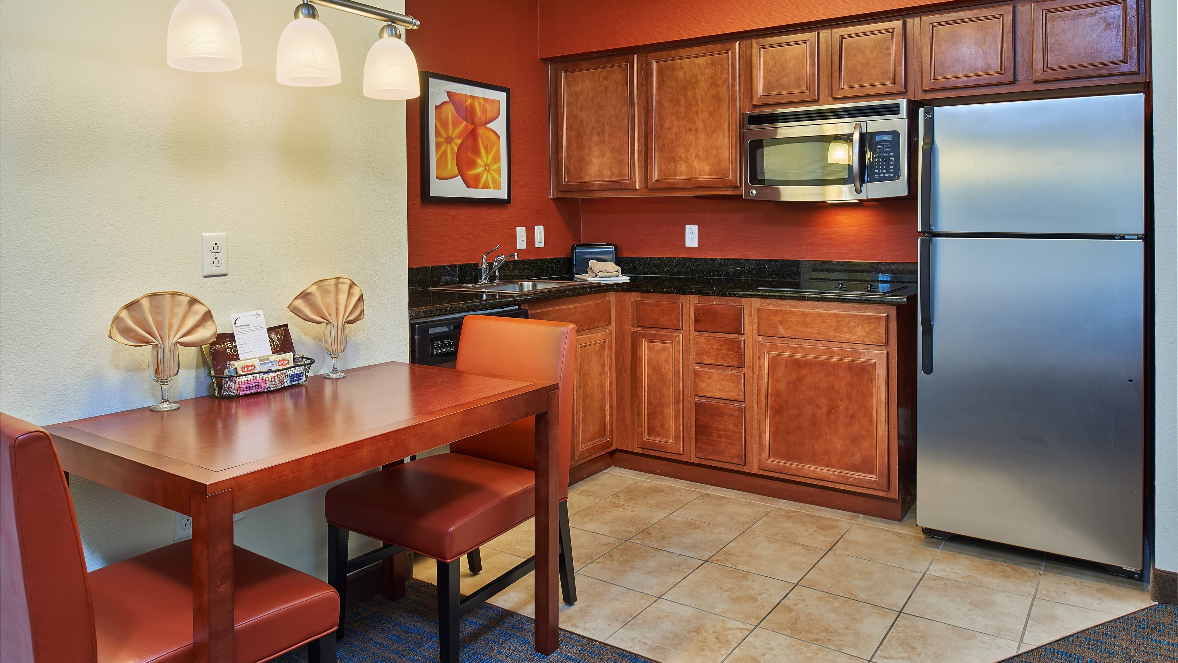 One Bedroom Suite - Image 2