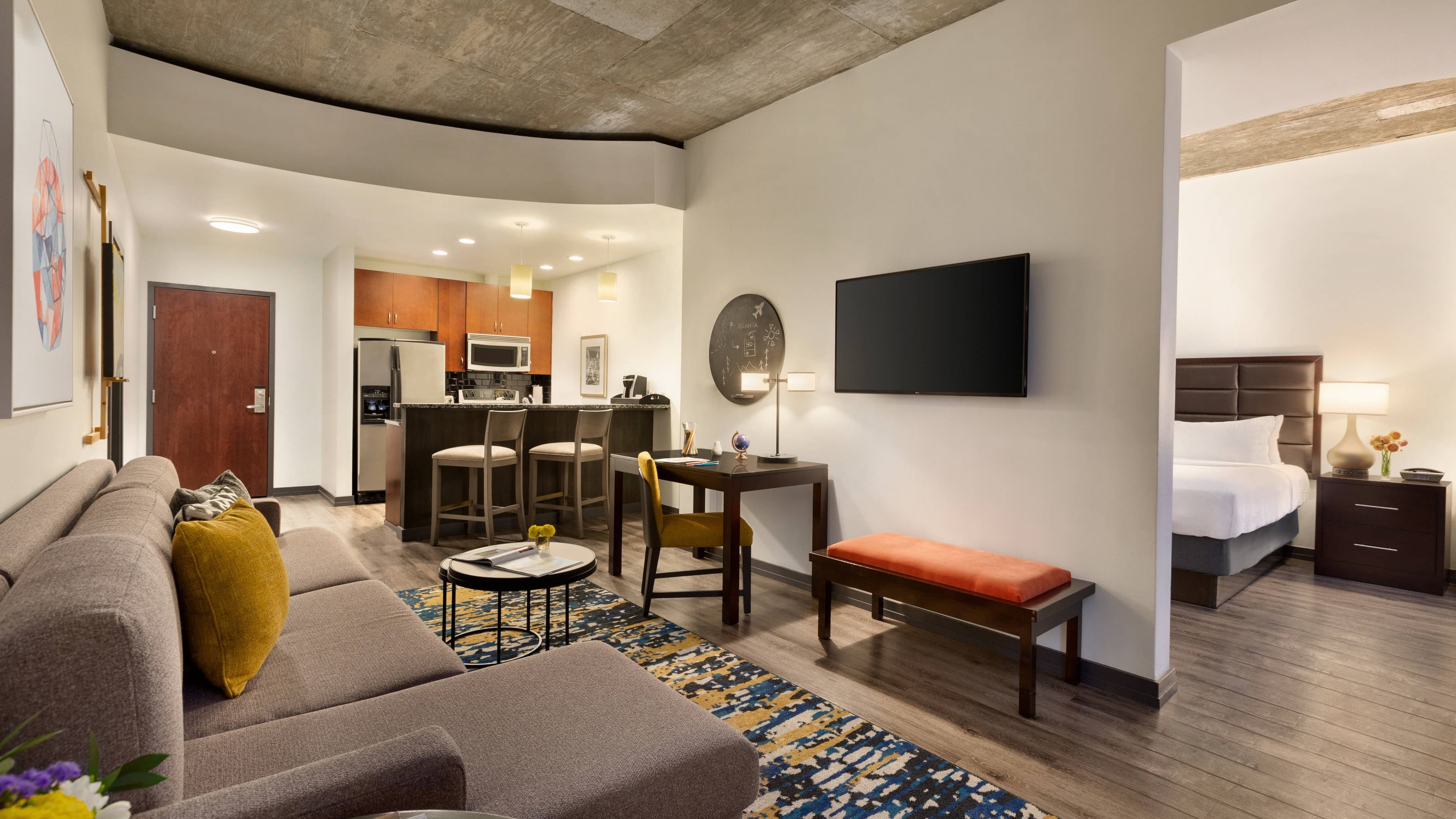 1 Bedroom Suite - Image 3