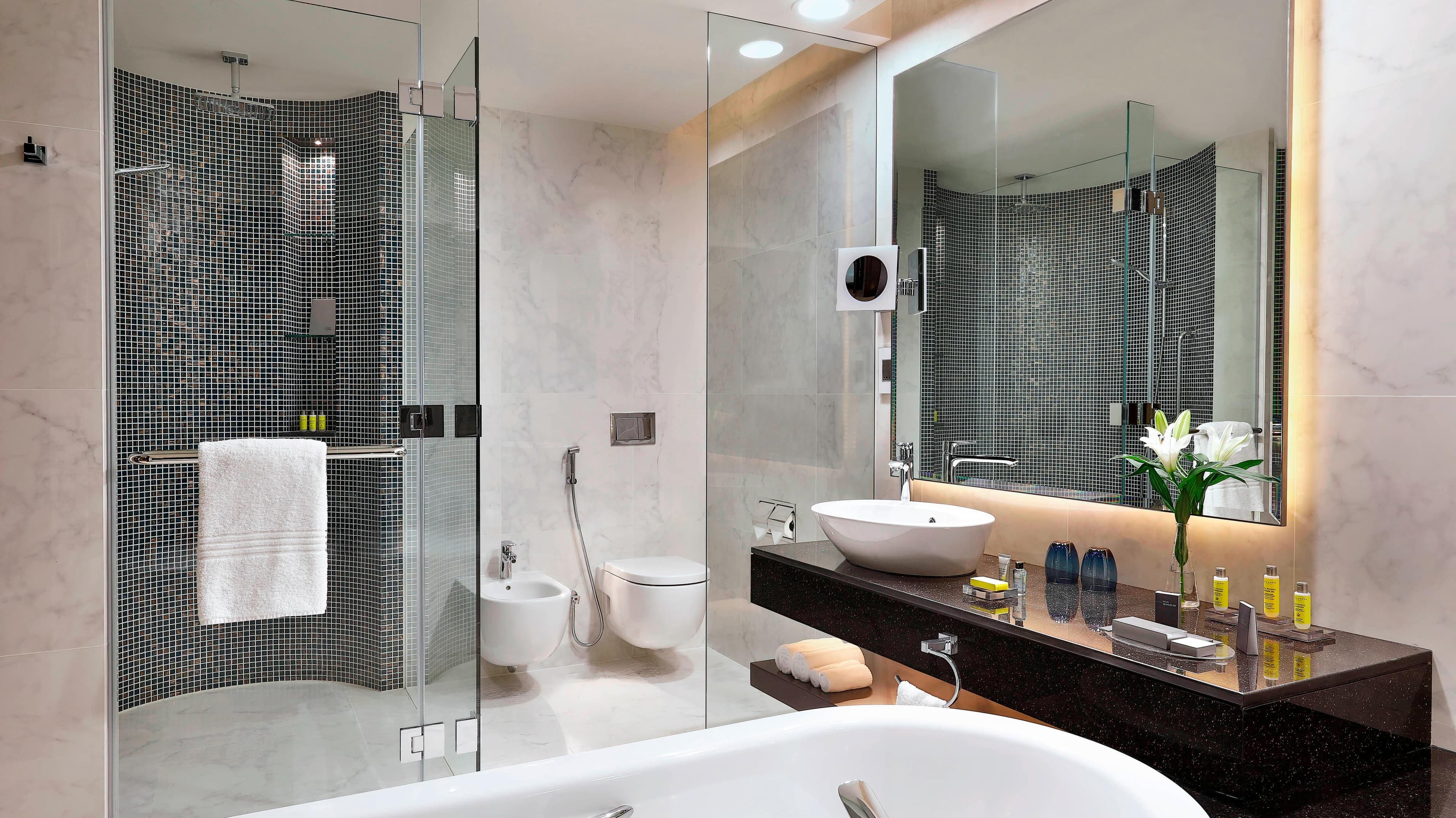 Standard Room - Image 7