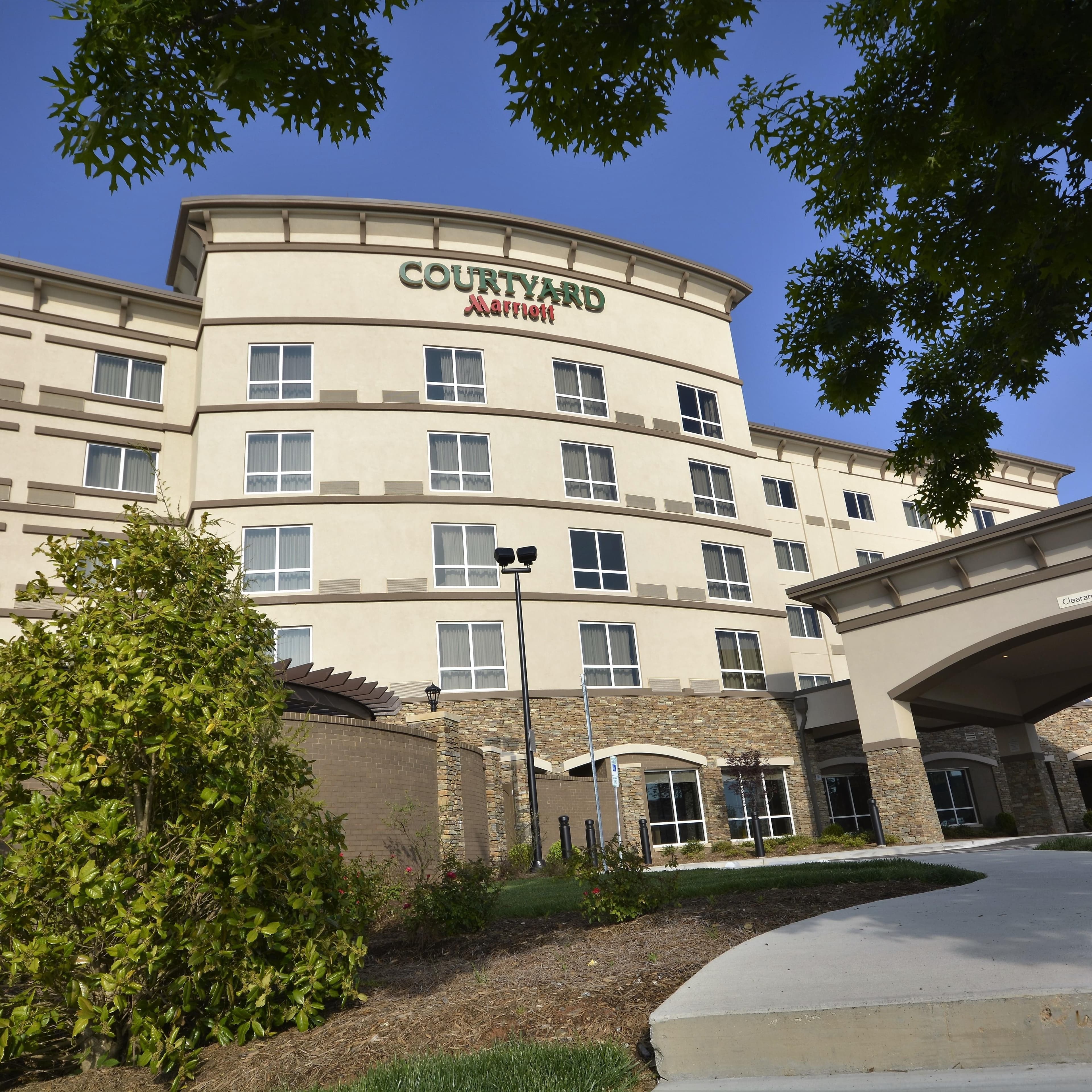 Courtyard Asheville Airport