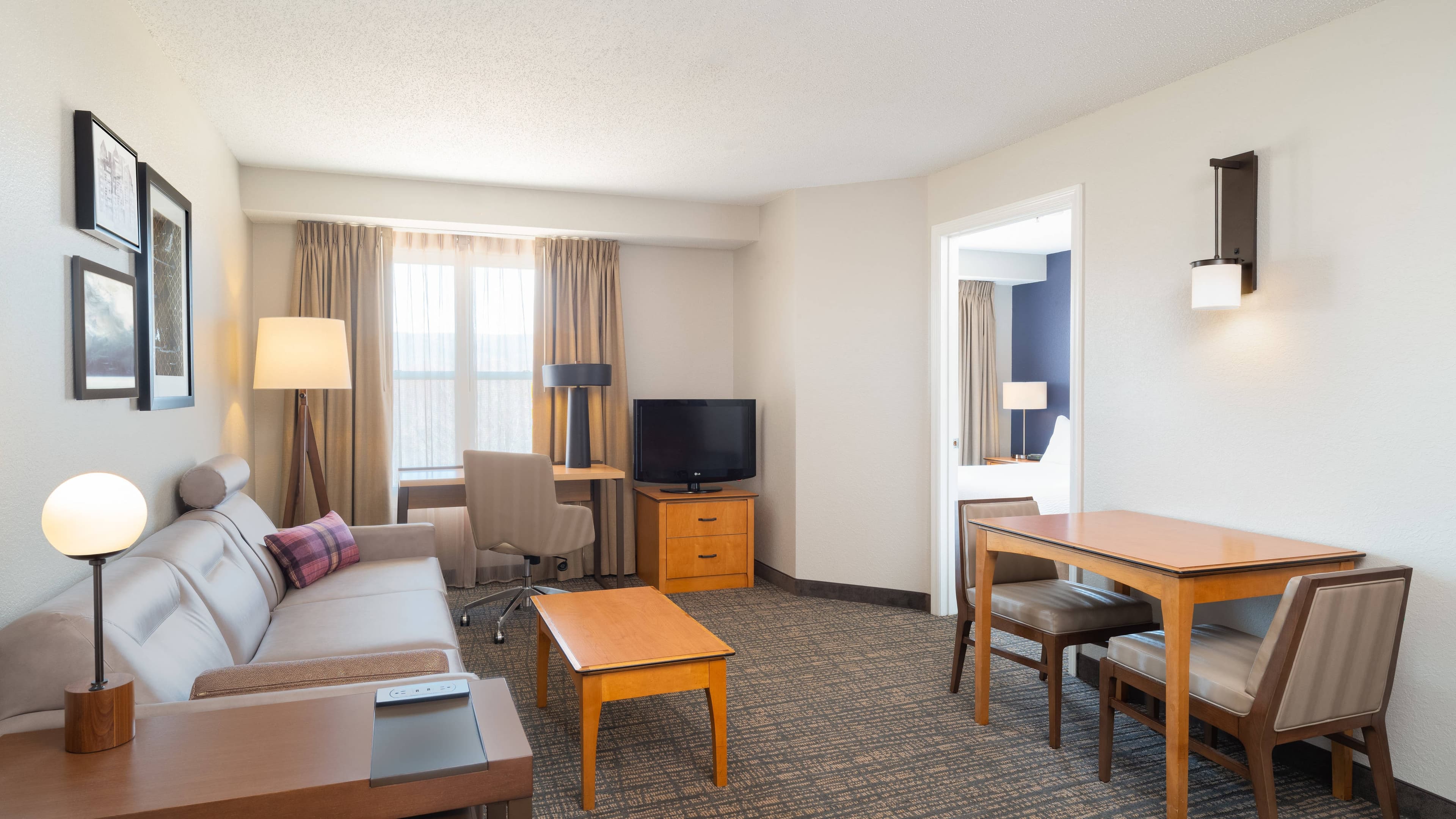 1 Bedroom Suite - Image 3