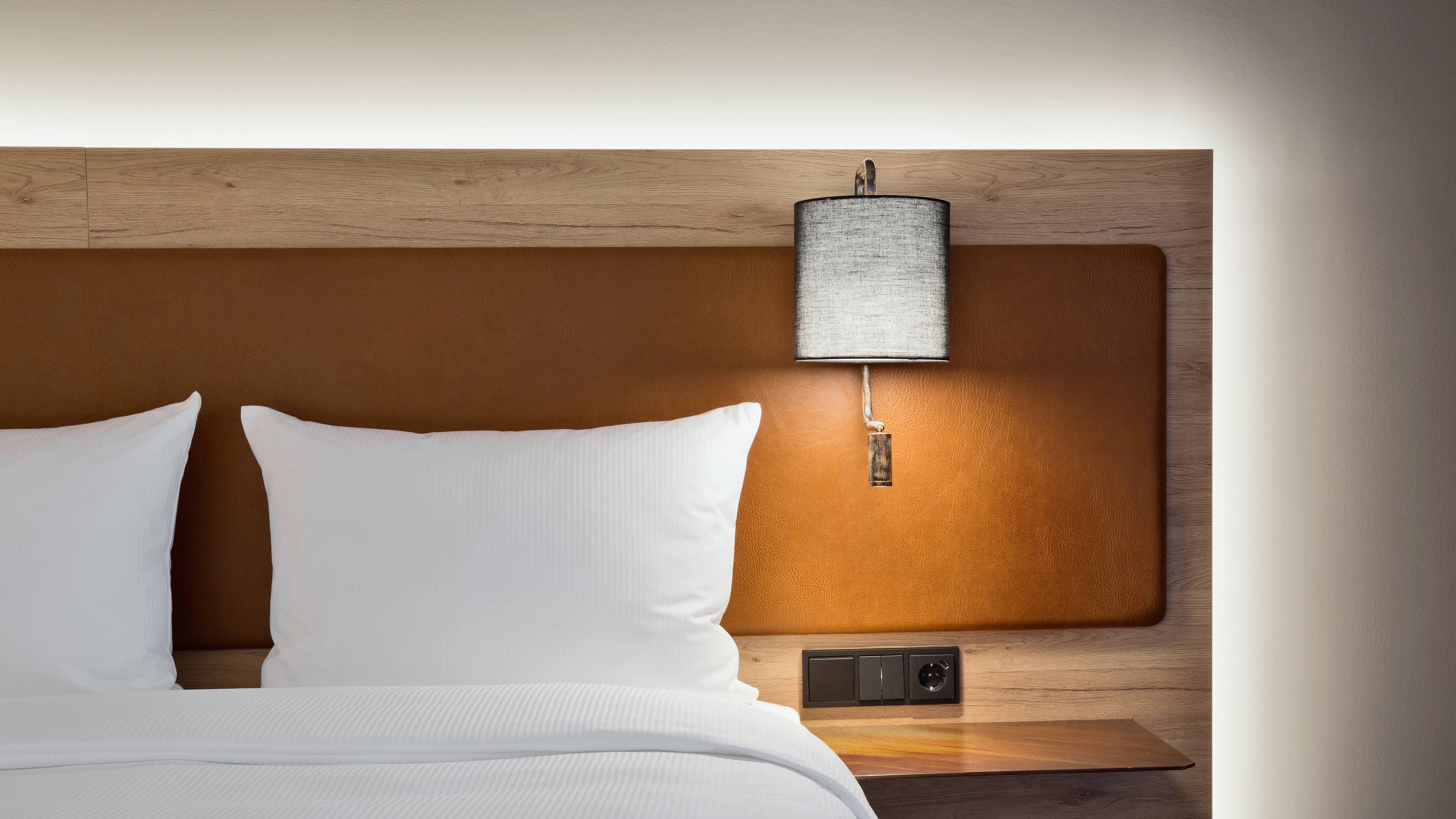 Moxy Sleeper - Image 2