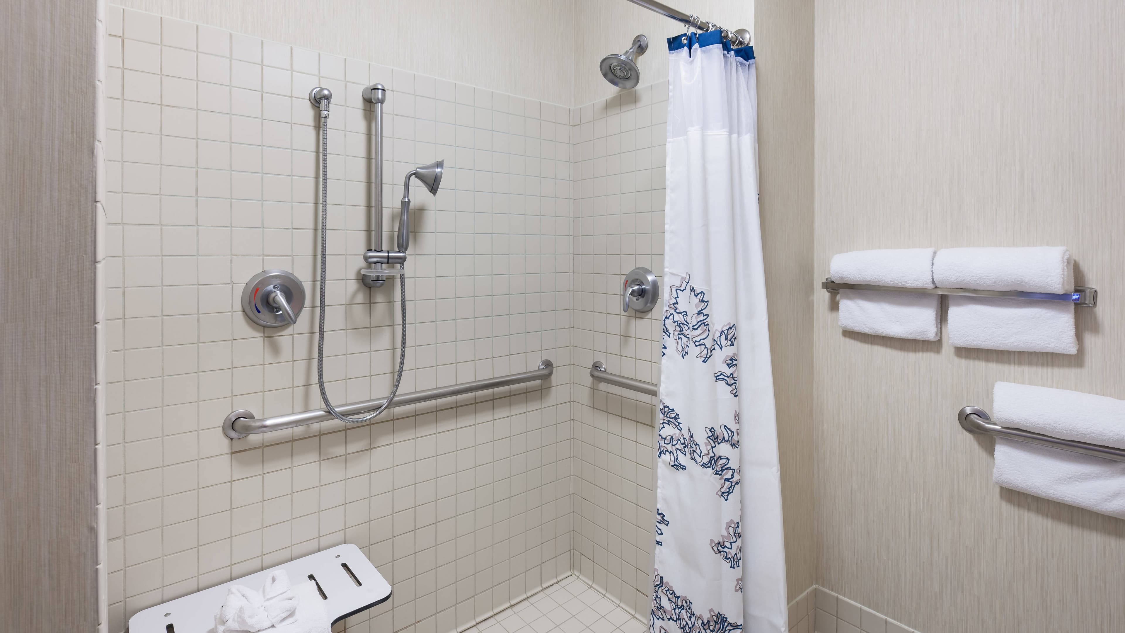 Studio Suite - Image 5