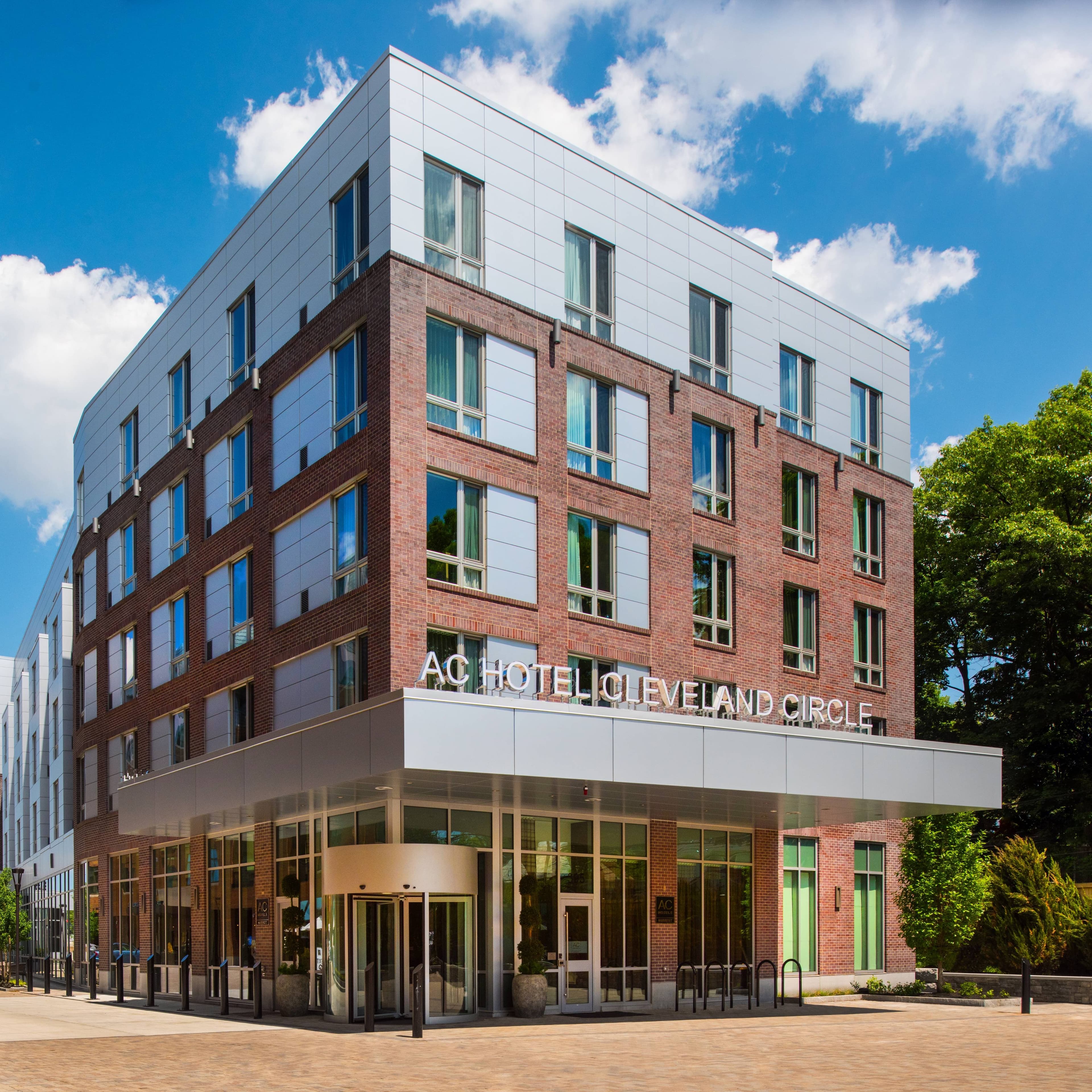 AC Hotel Boston Cleveland Circle