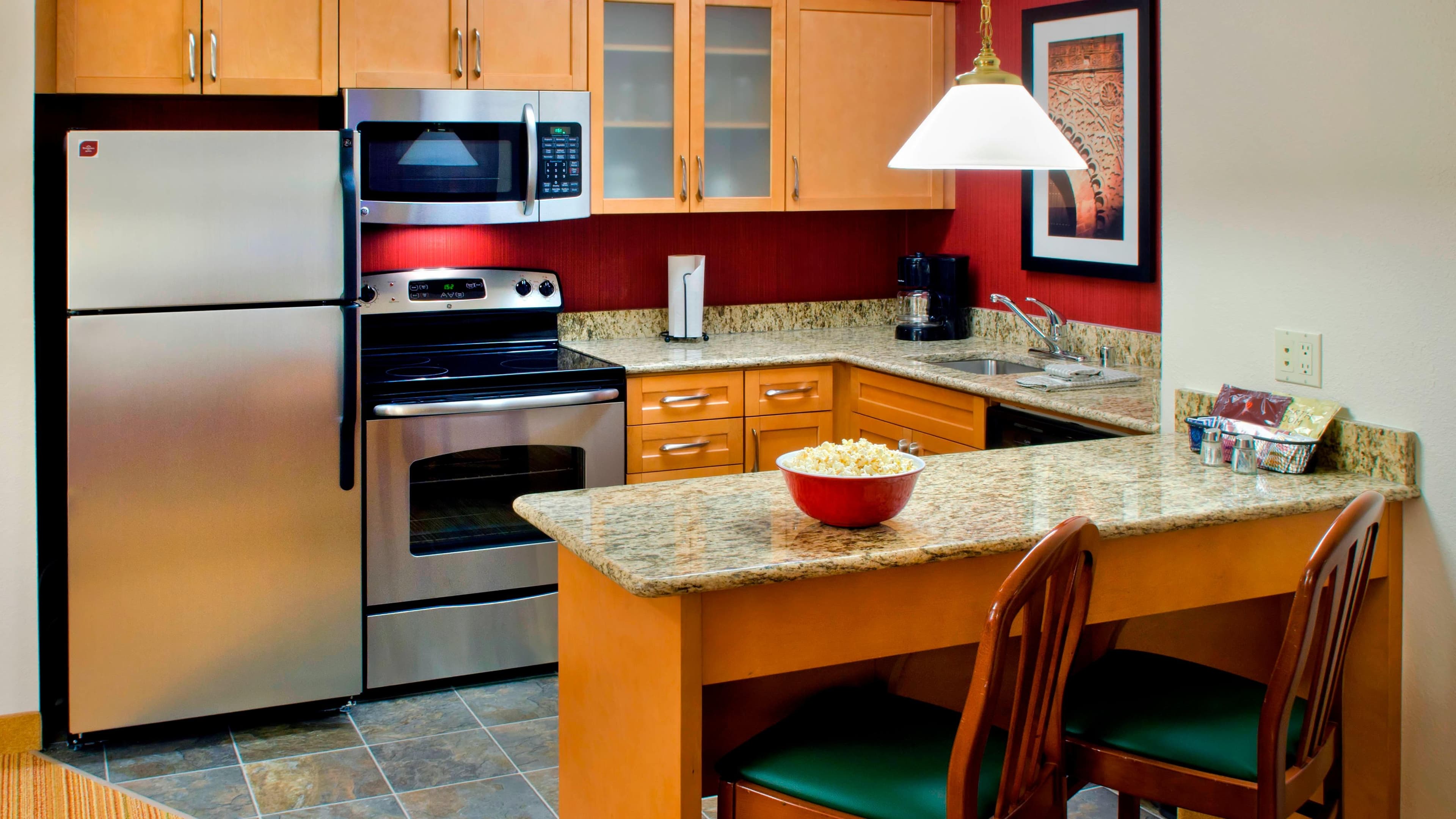 1 Bedroom Suite - Image 2