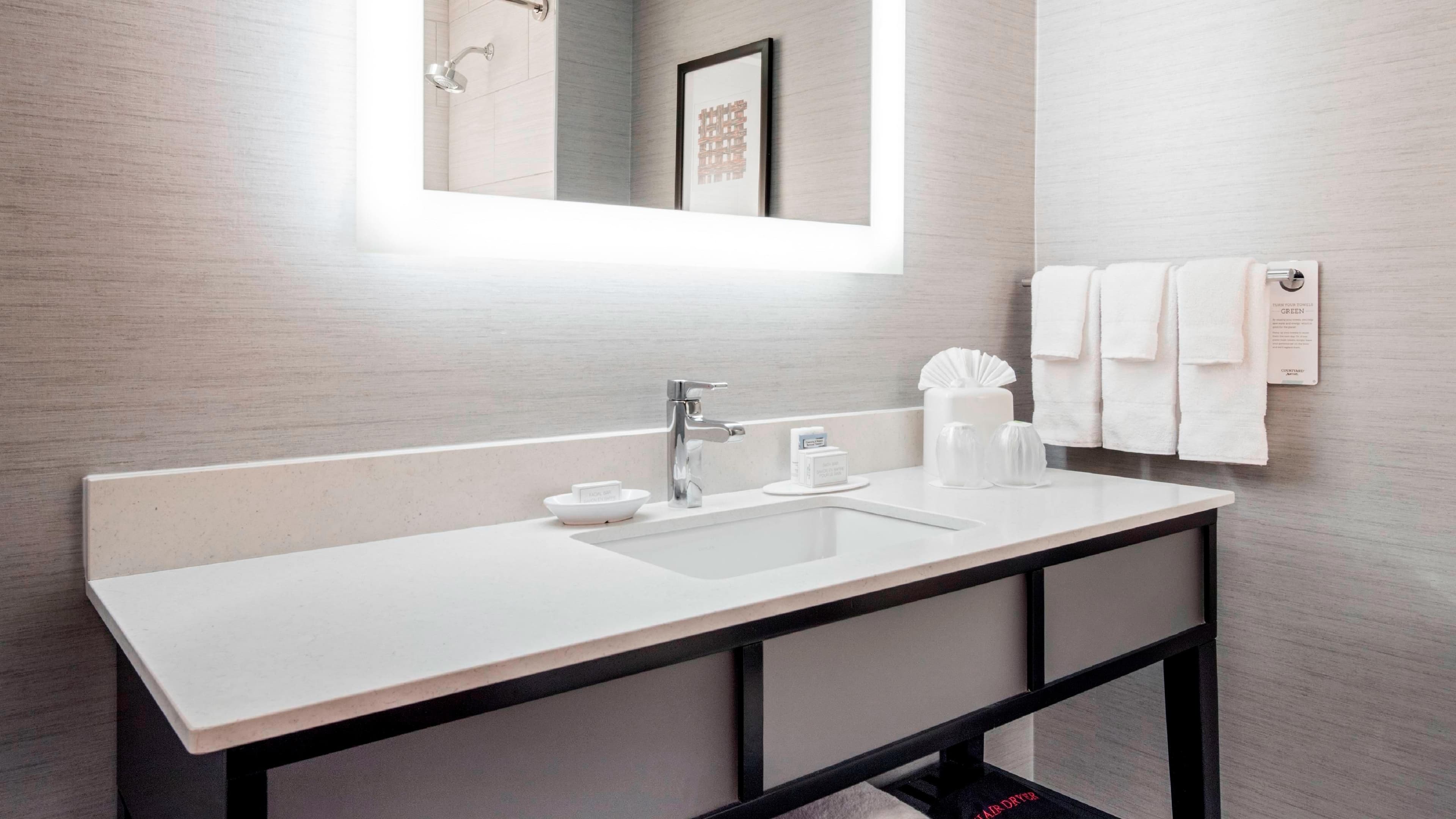 1 King Bed - Image 2