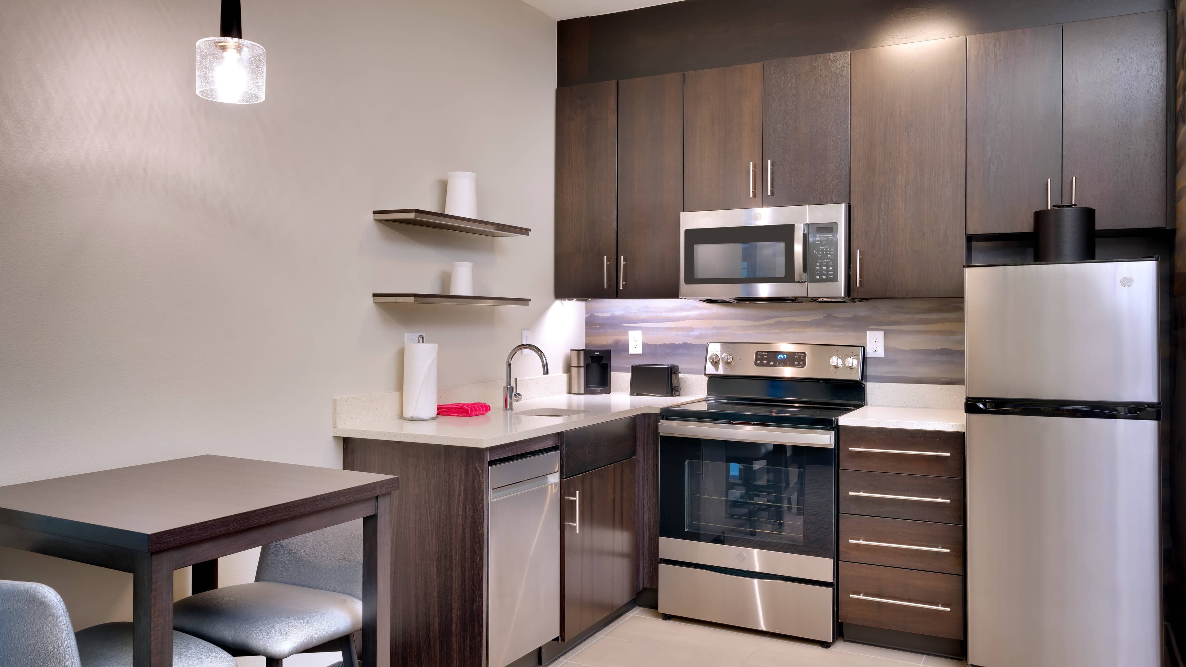 King Suite - Image 2