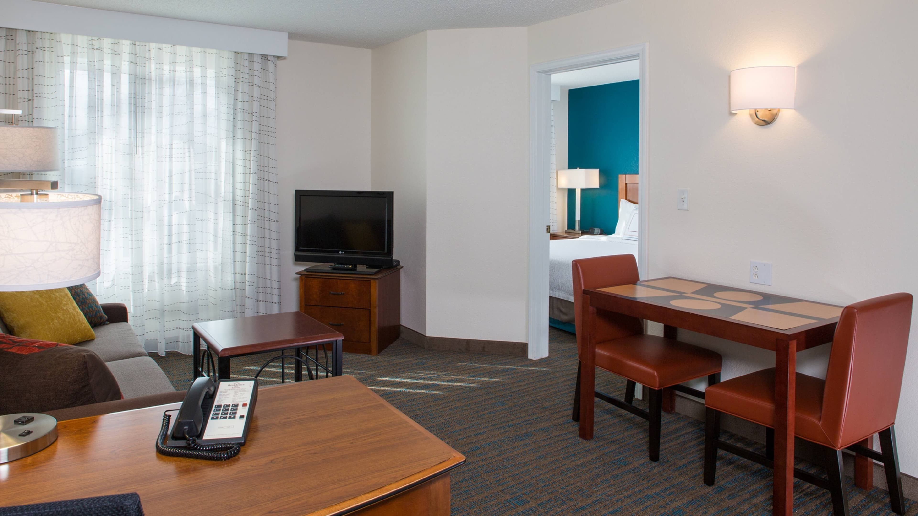1 Bedroom Suite - Image 1