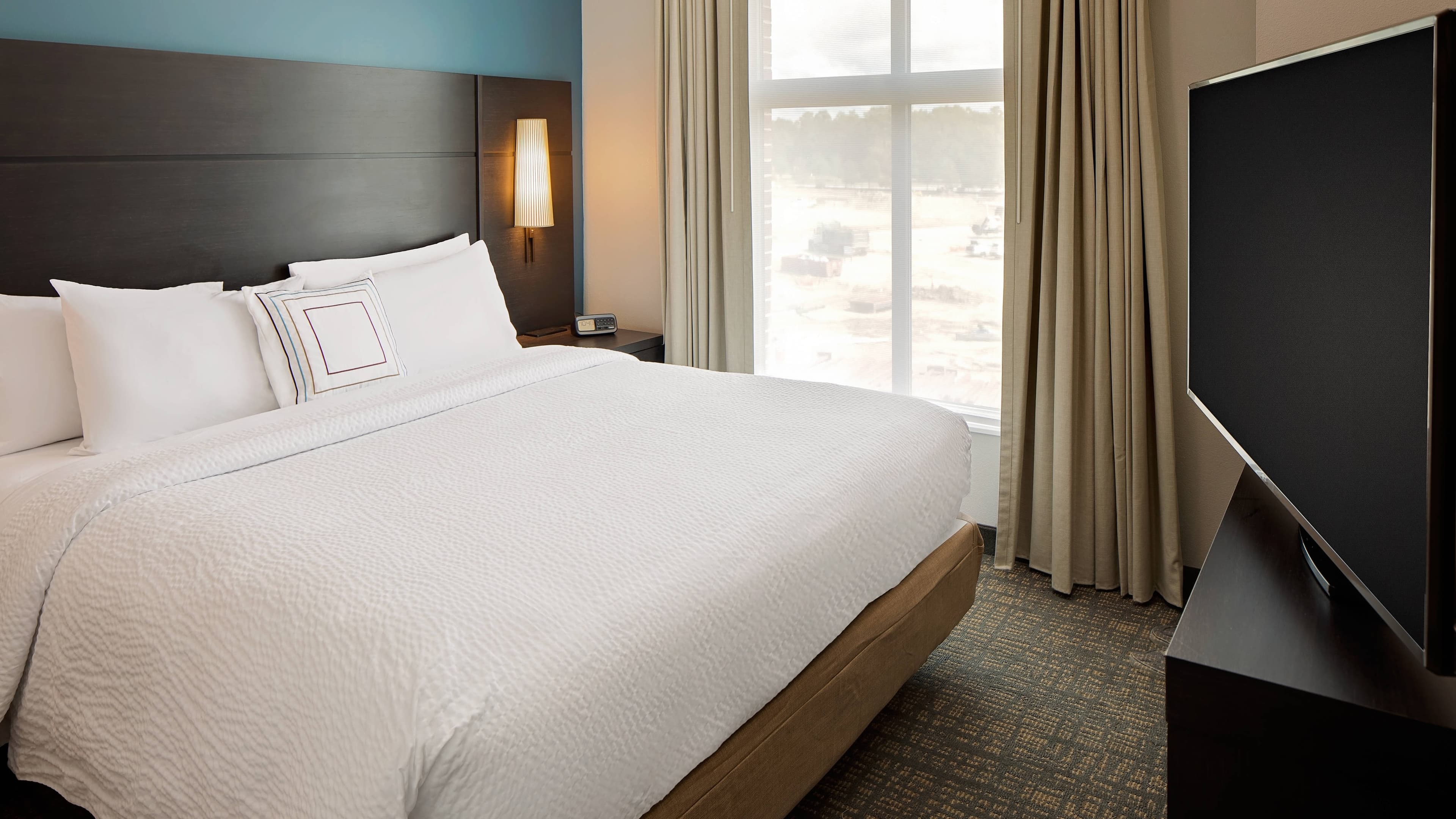 King Studio - Image 1