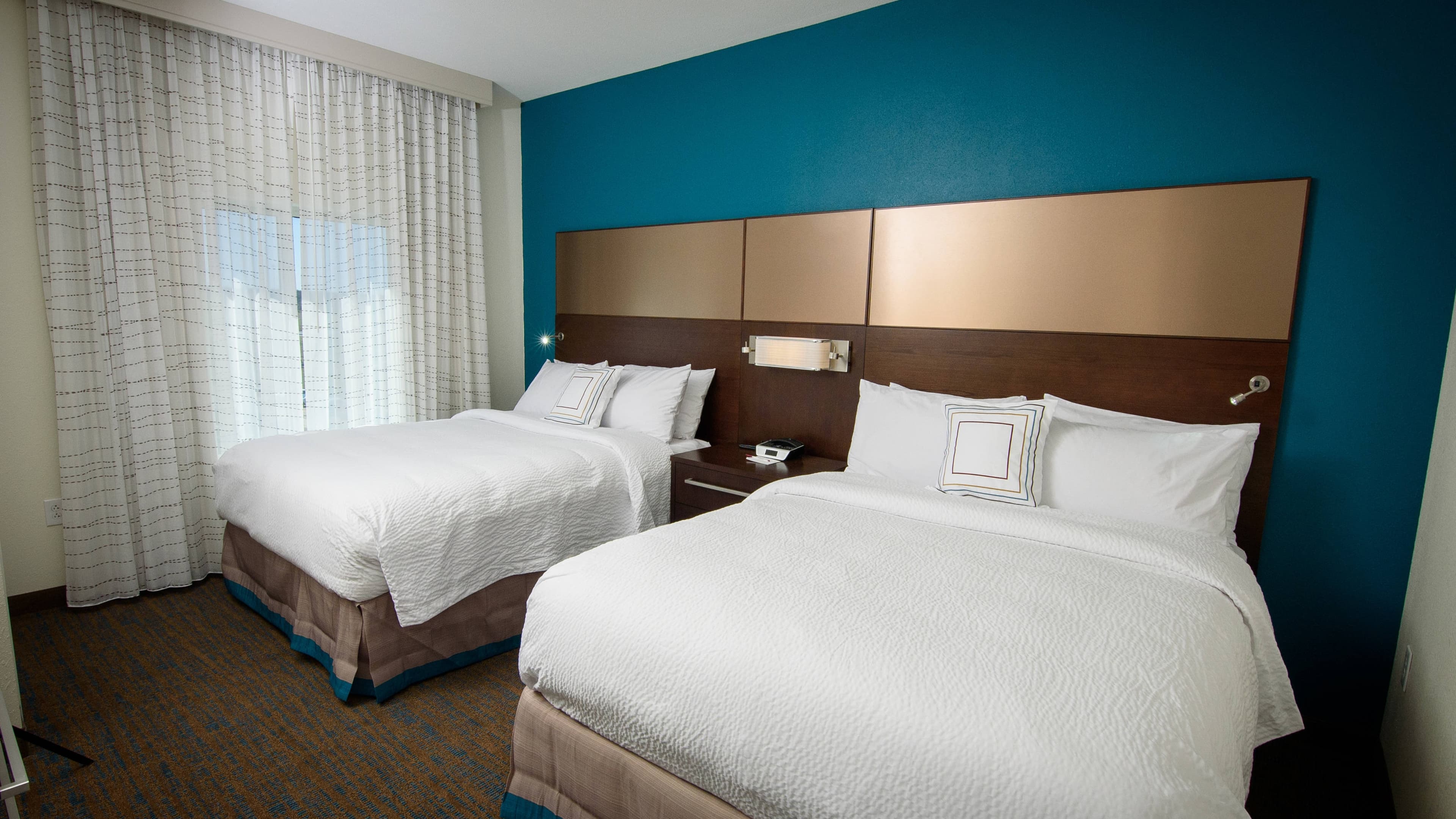 1 Bedroom Suite - Image 1