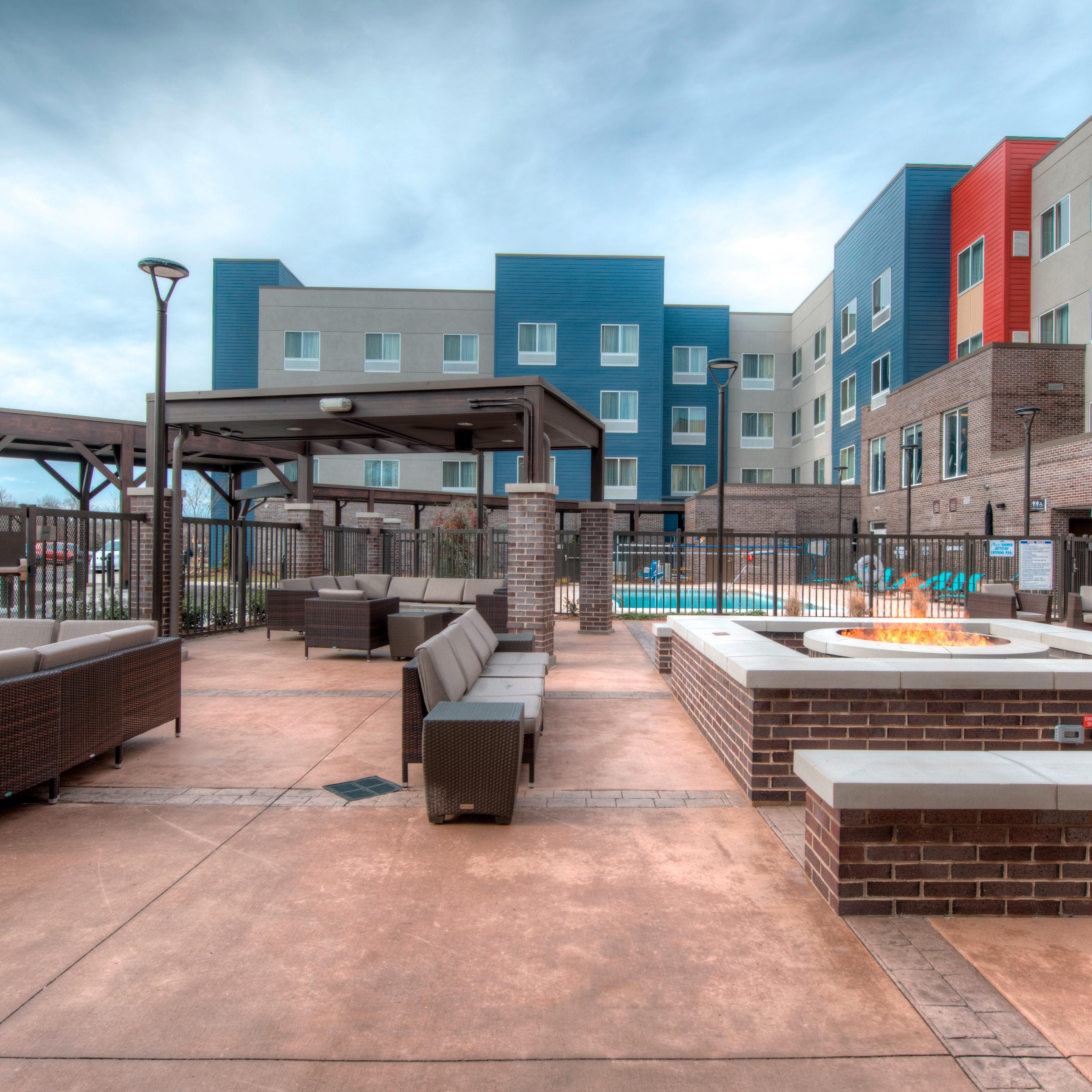 Fairfield Inn & Suites Charlotte Airport