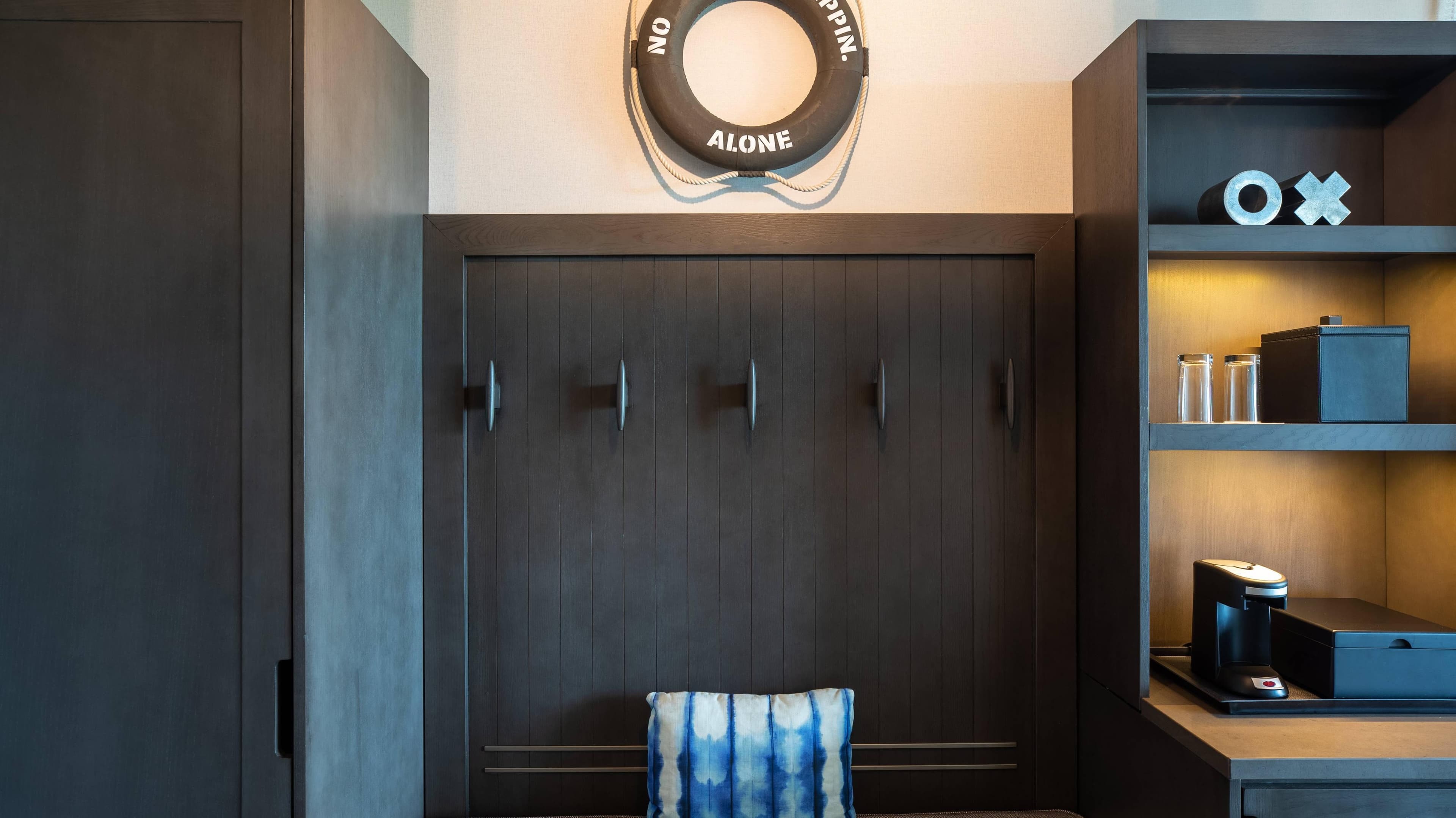 King Guest Room - Image 2