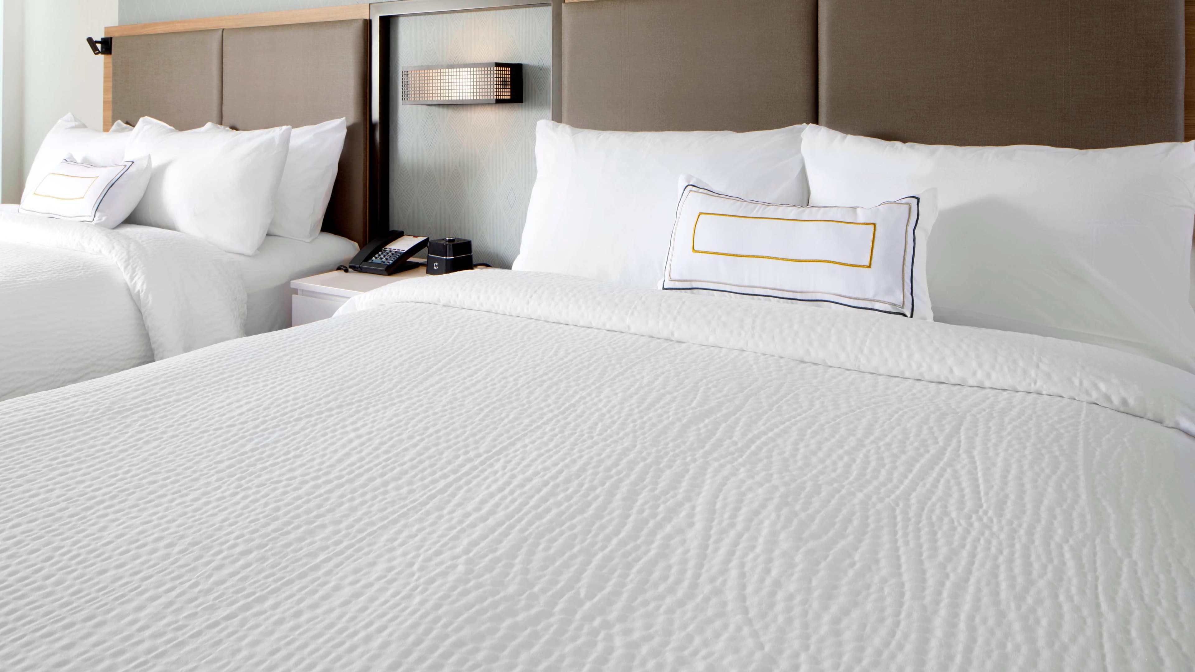 2 Queens Trundle Bed - Image 2