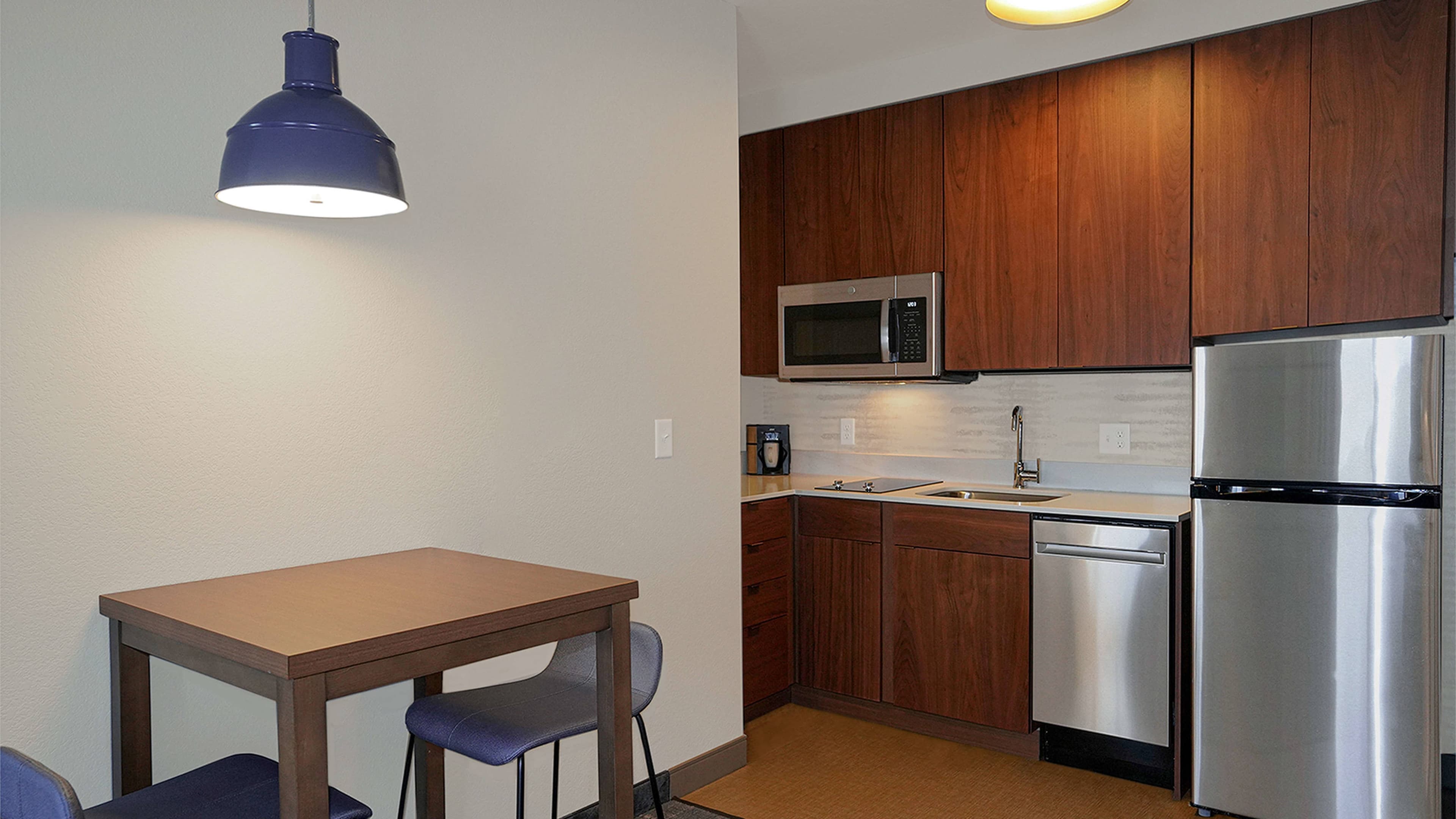 Studio King - Image 4