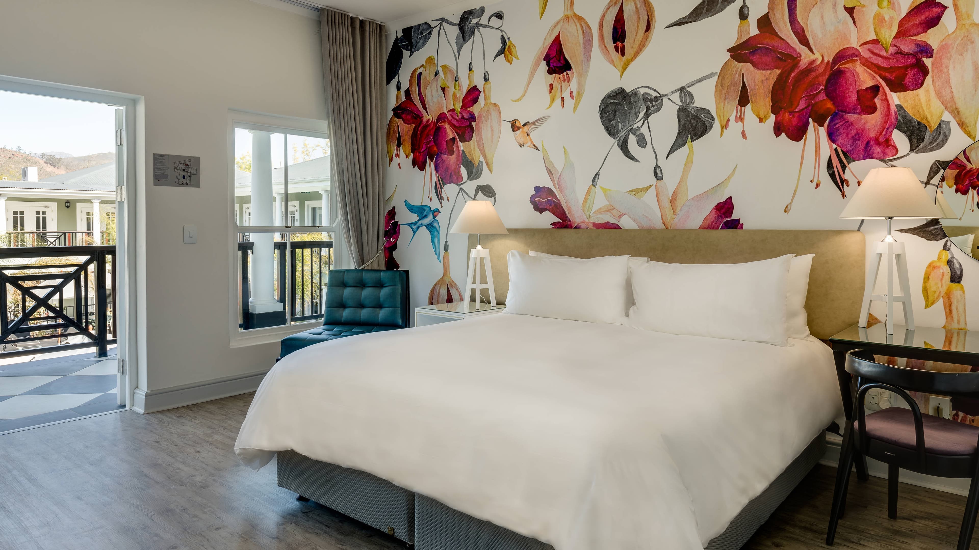 Deluxe Guest room - Image 5