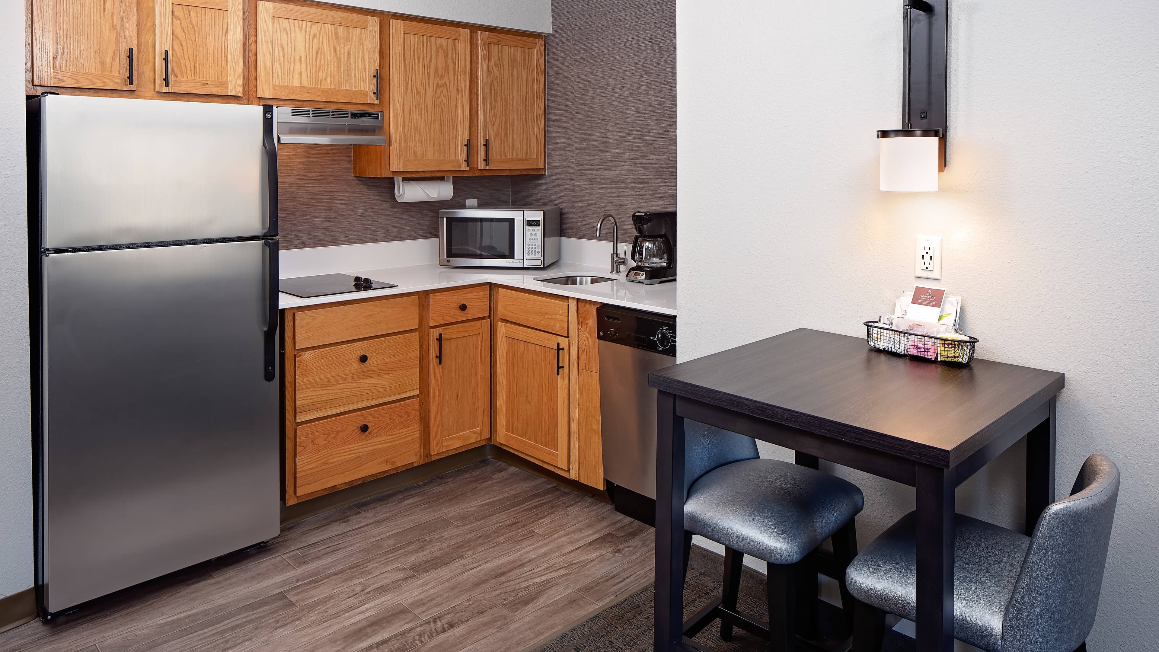 1 Bedroom Suite - Image 3