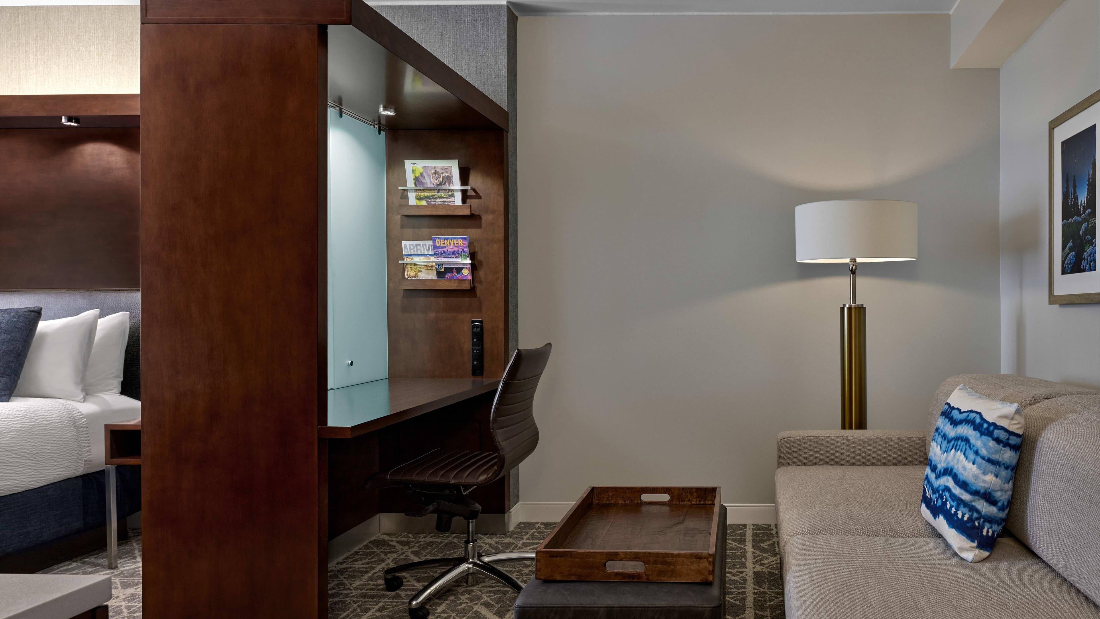 Standard King Suite - Image 4