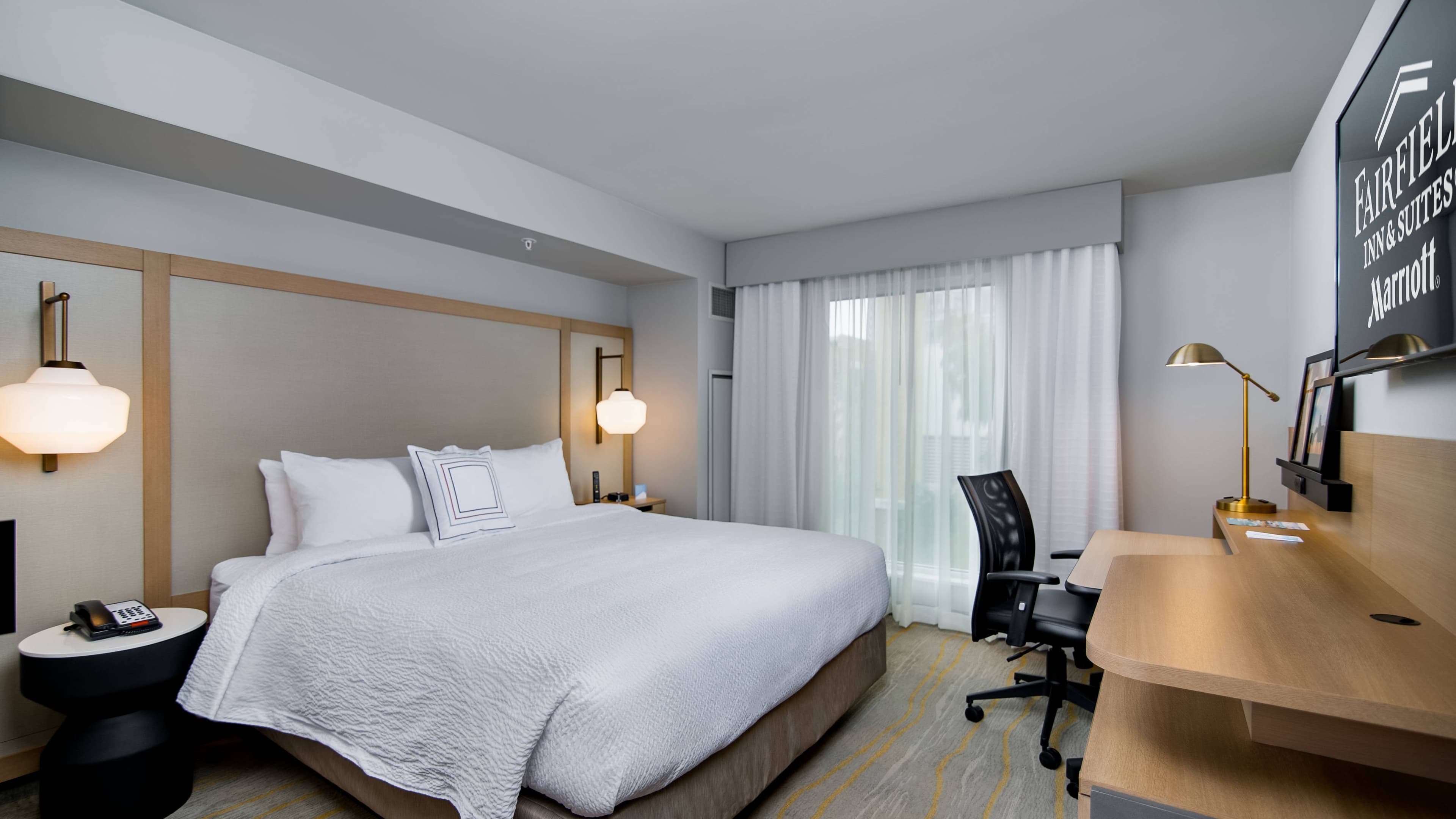 King Guest Room - Image 2