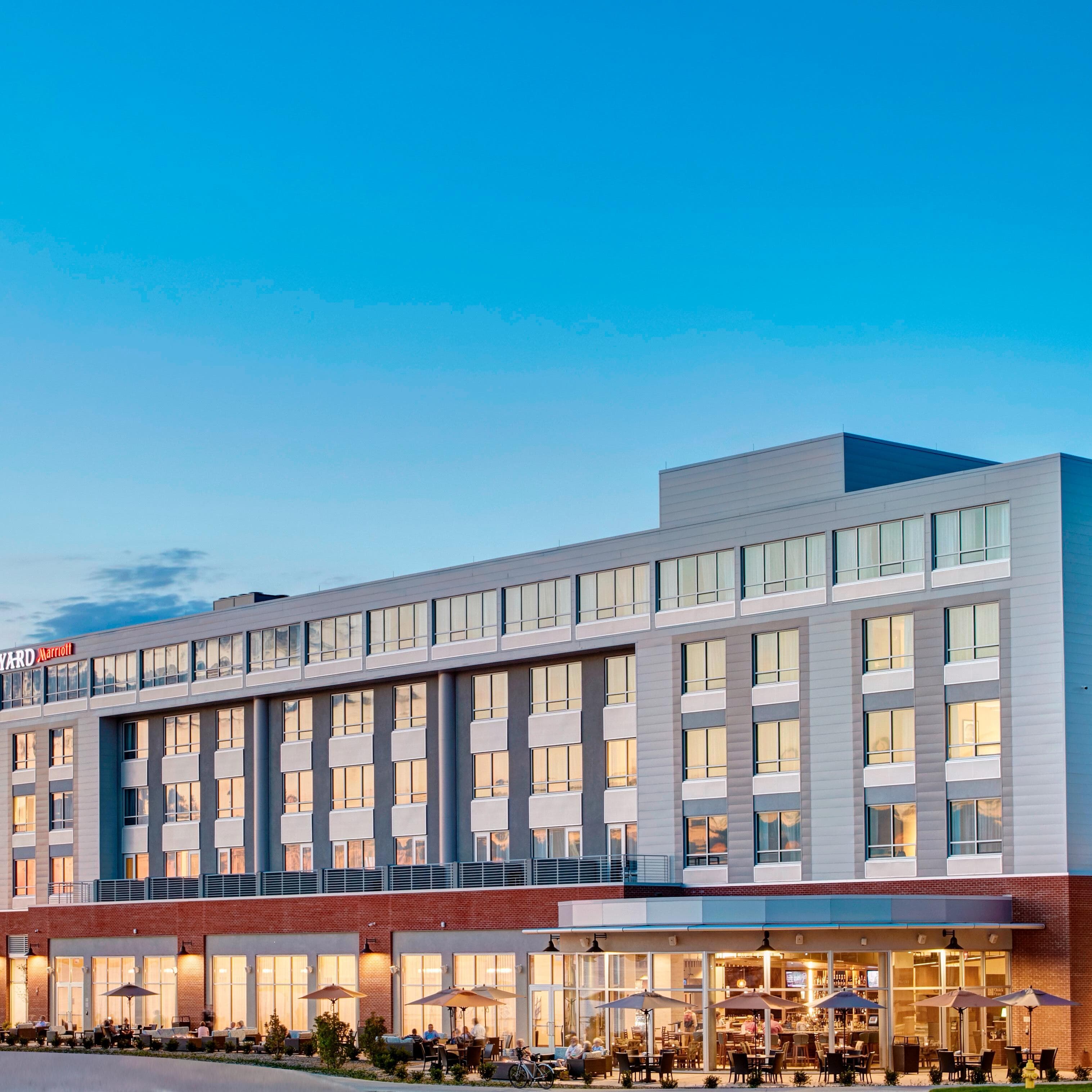 Courtyard Erie Bayfront