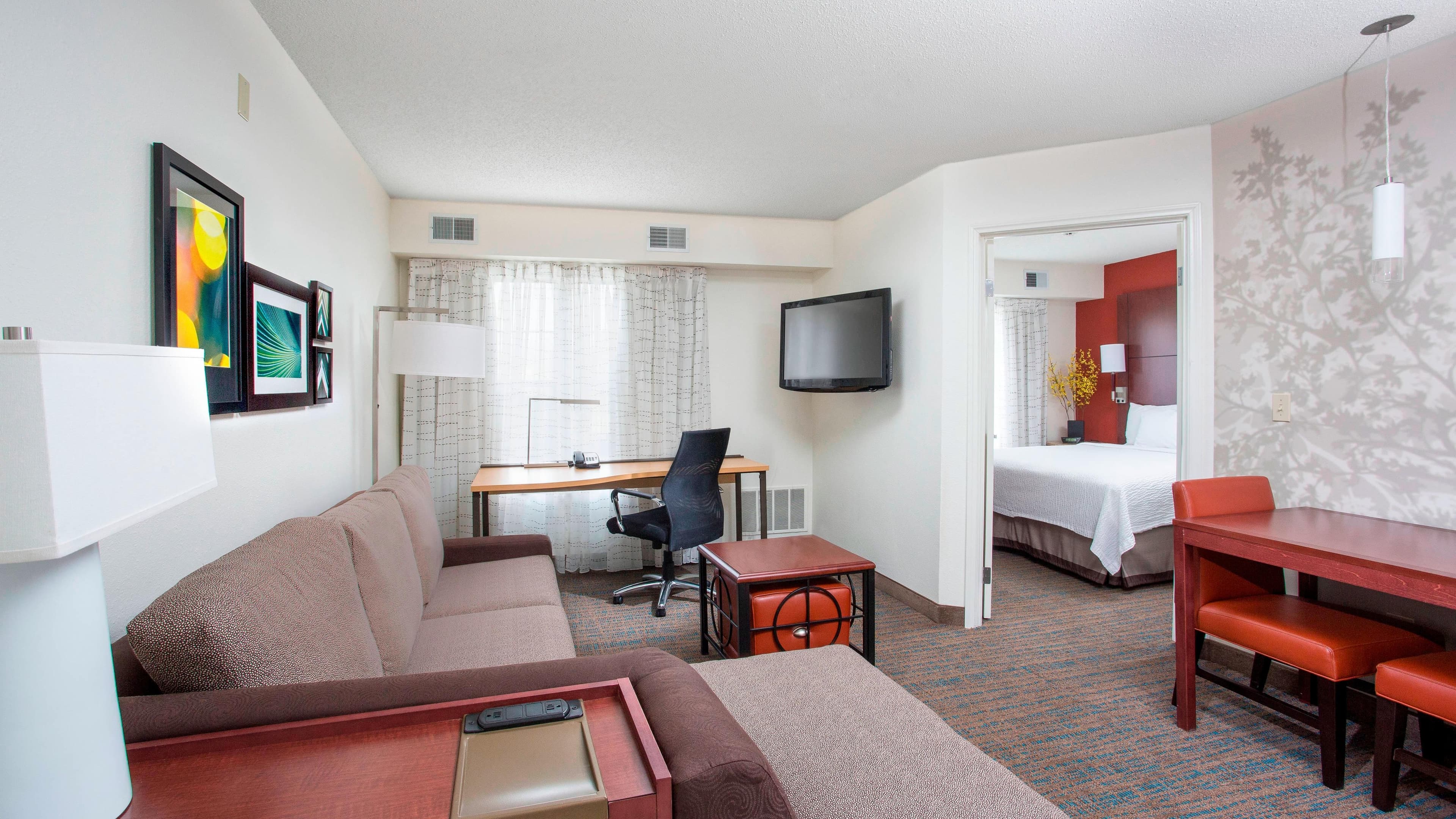 1 Bedroom Suite - Image 1