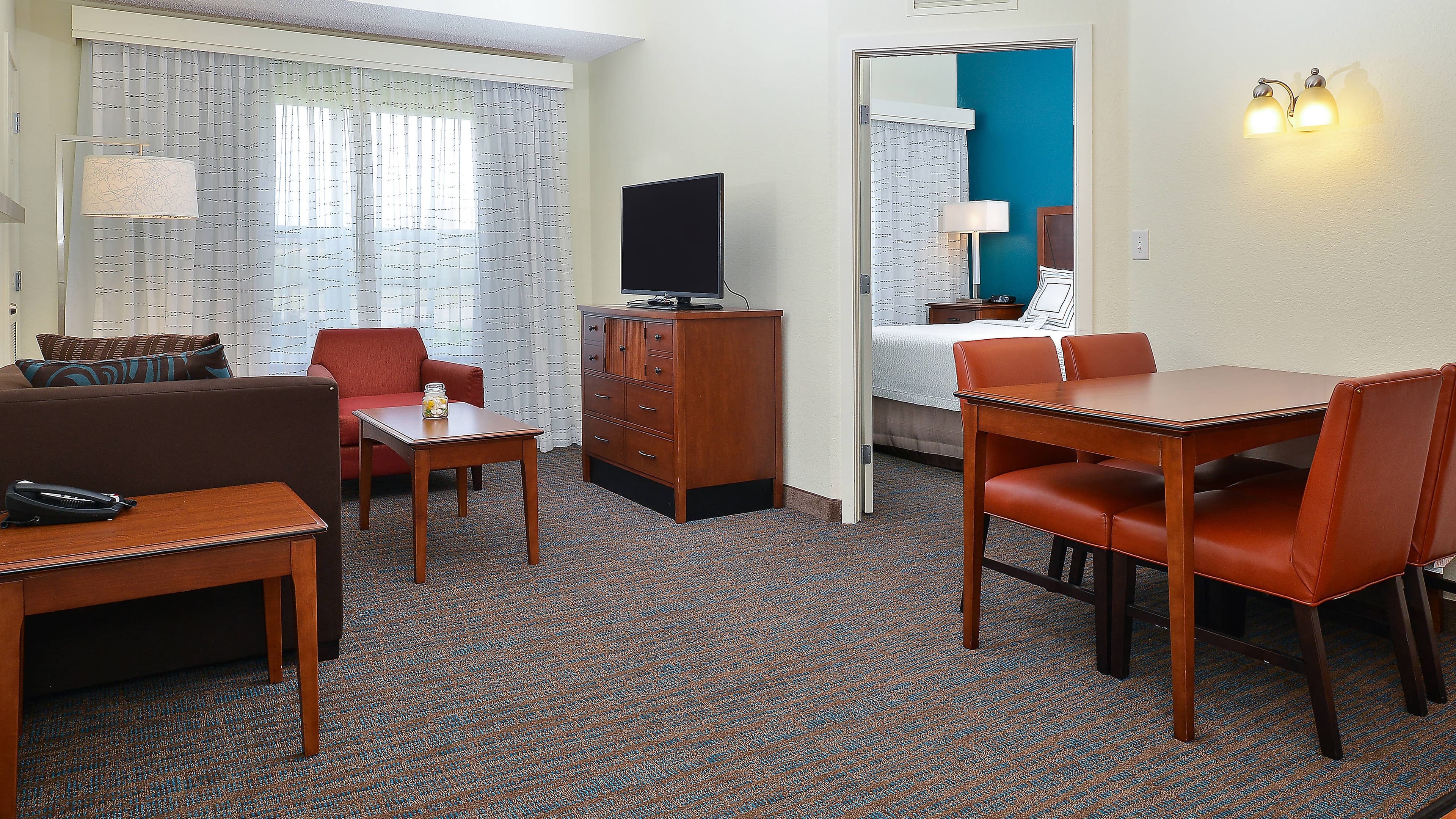 One Bedroom Suite - Image 3