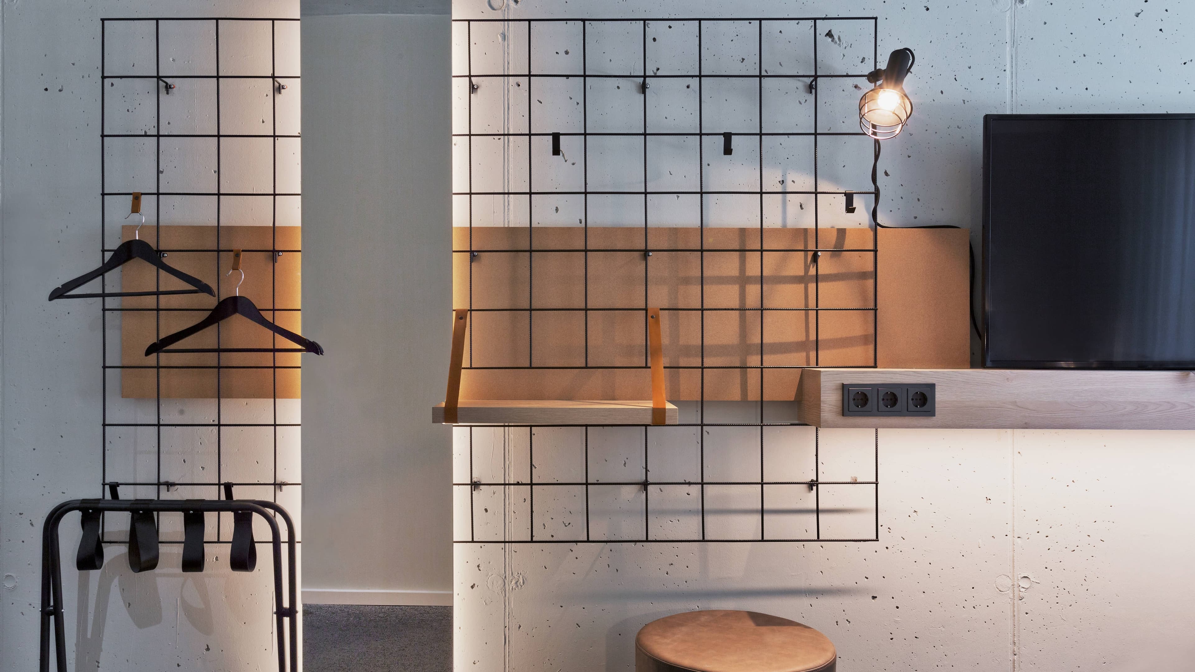 Moxy Sleeper Queen - Image 6