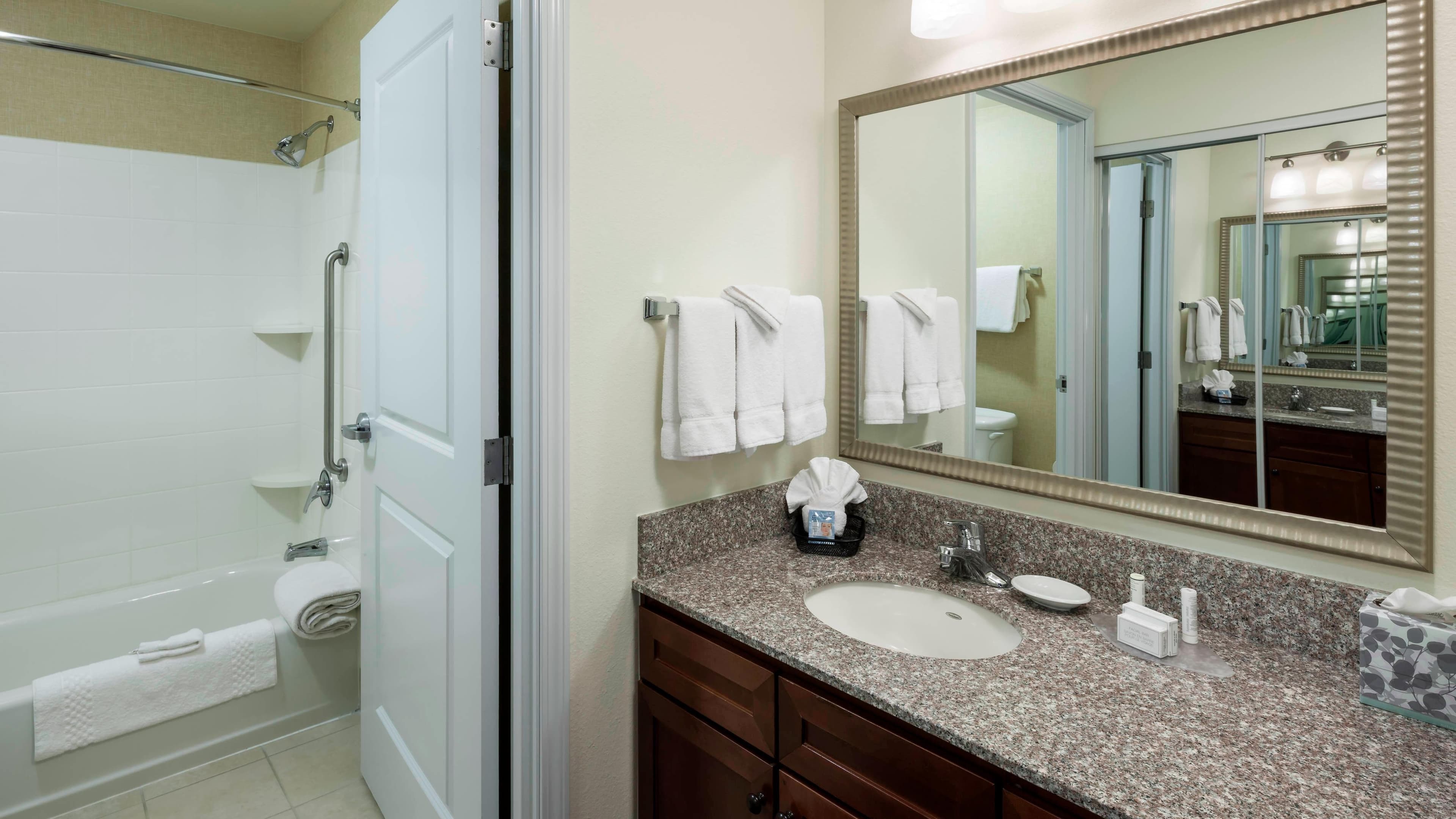 1 Bedroom Suite - Image 14