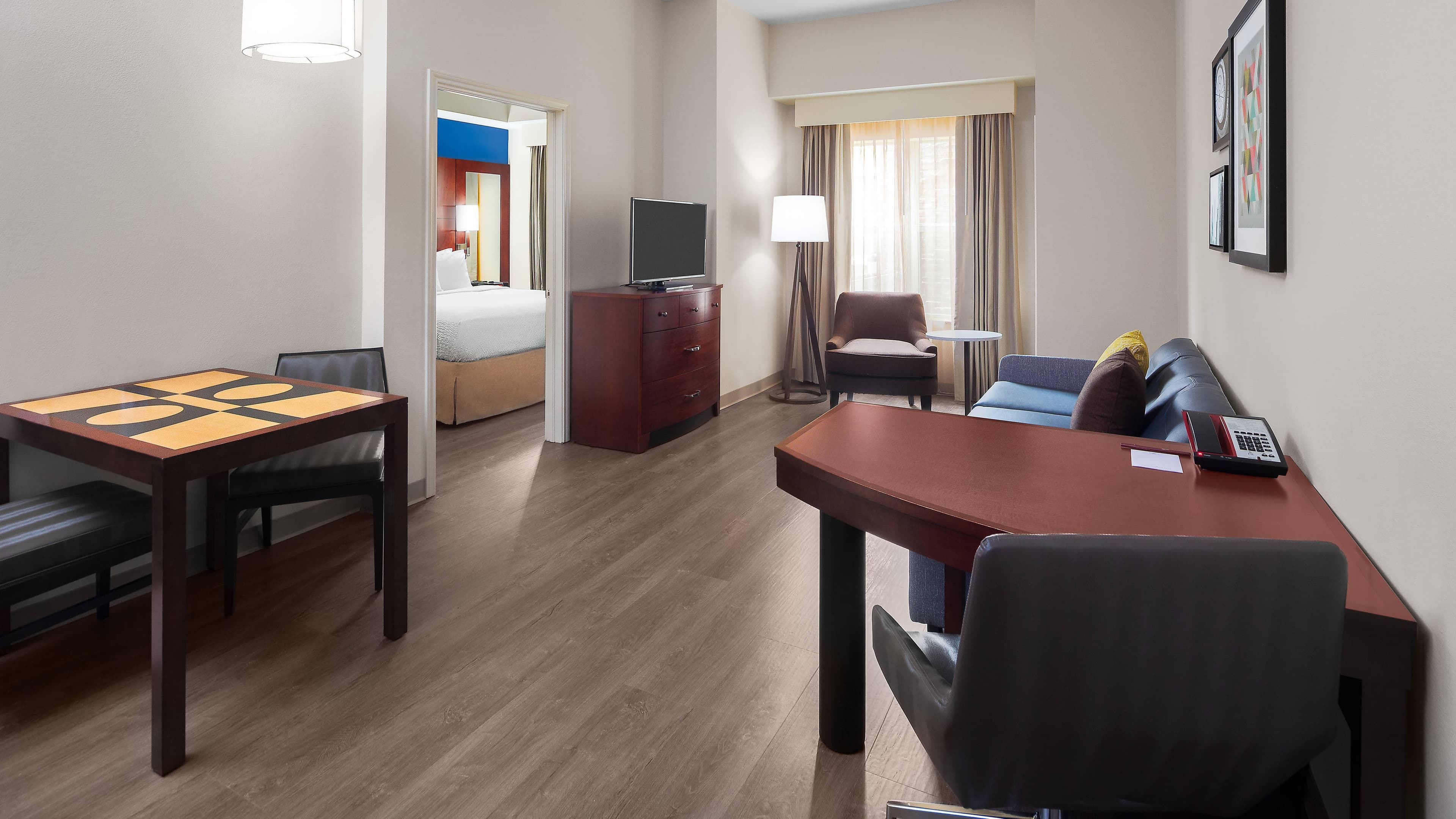 1 Bedroom Suite - Image 3