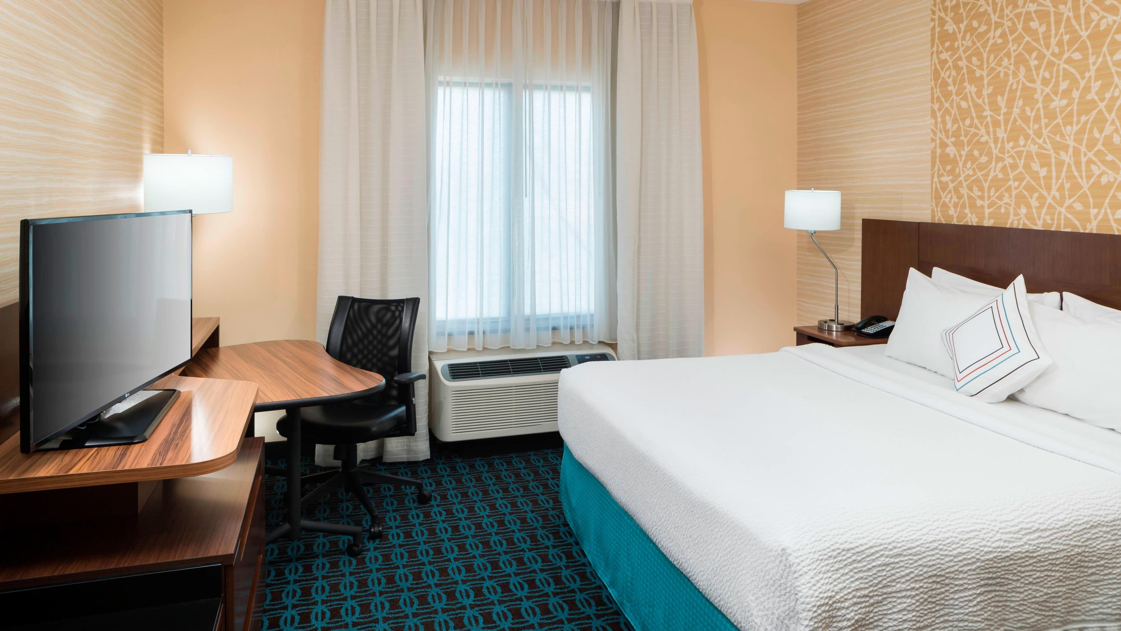 King Guest Room - Image 1