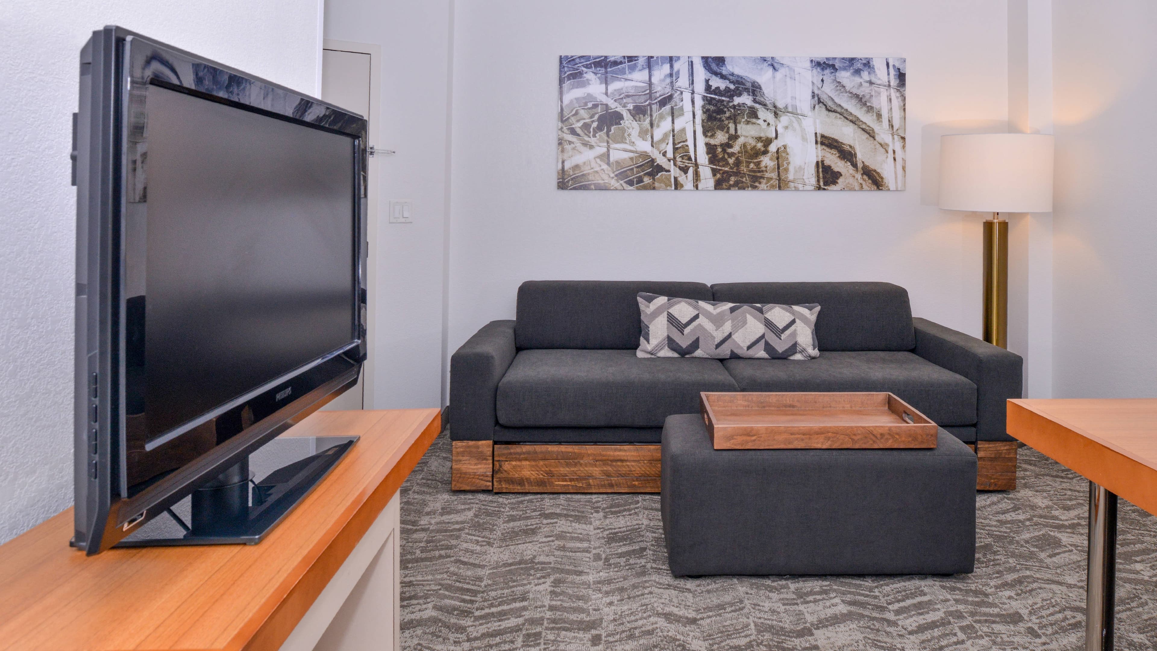 Double Bed Suite - Image 3