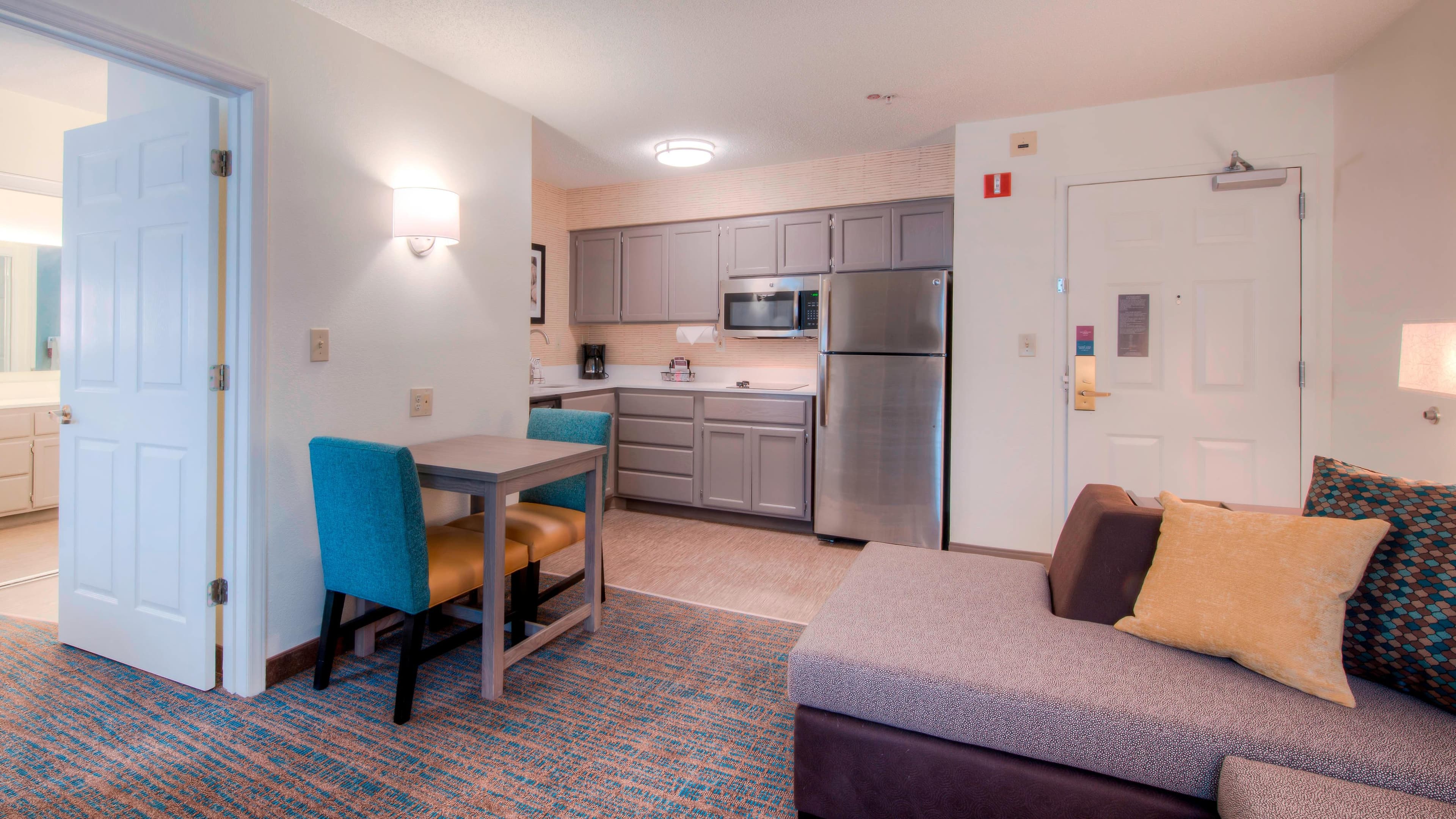 1 Bedroom Suite - Image 4