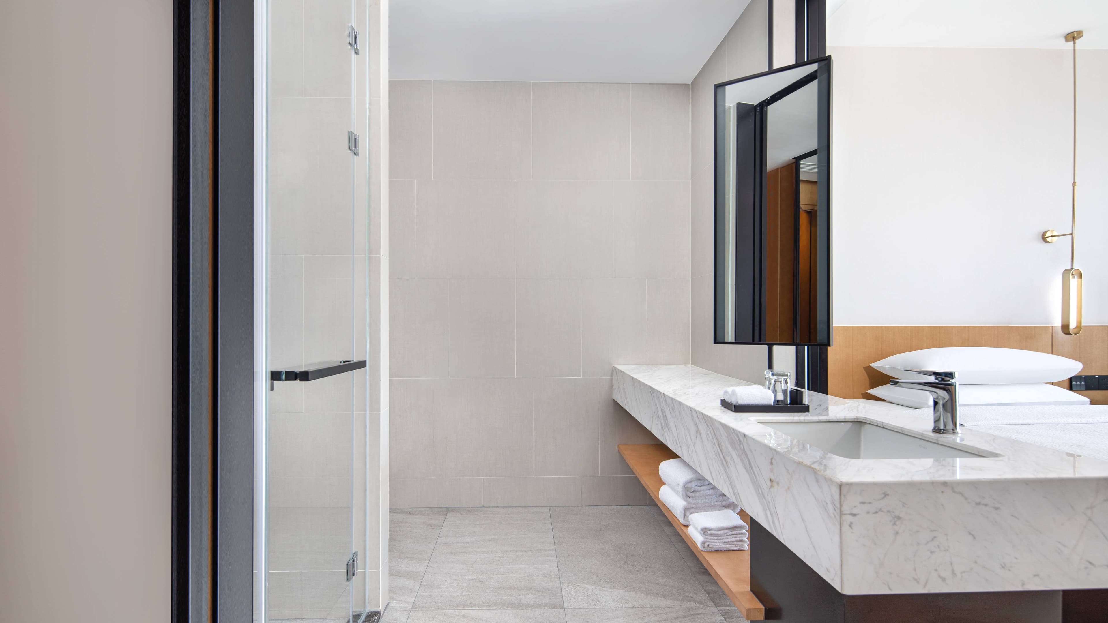 Standard Double Room - Image 2