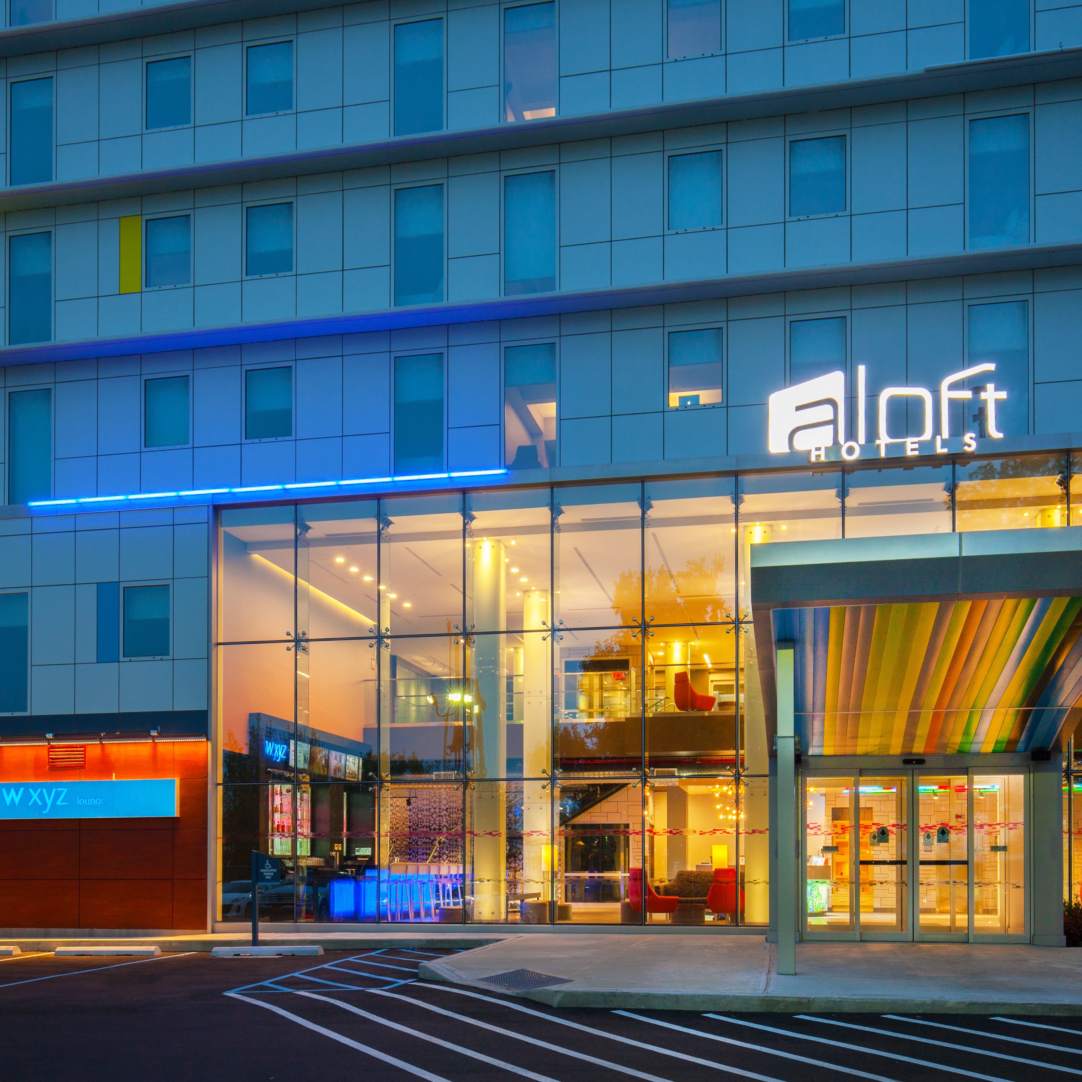Aloft New York LaGuardia Airport