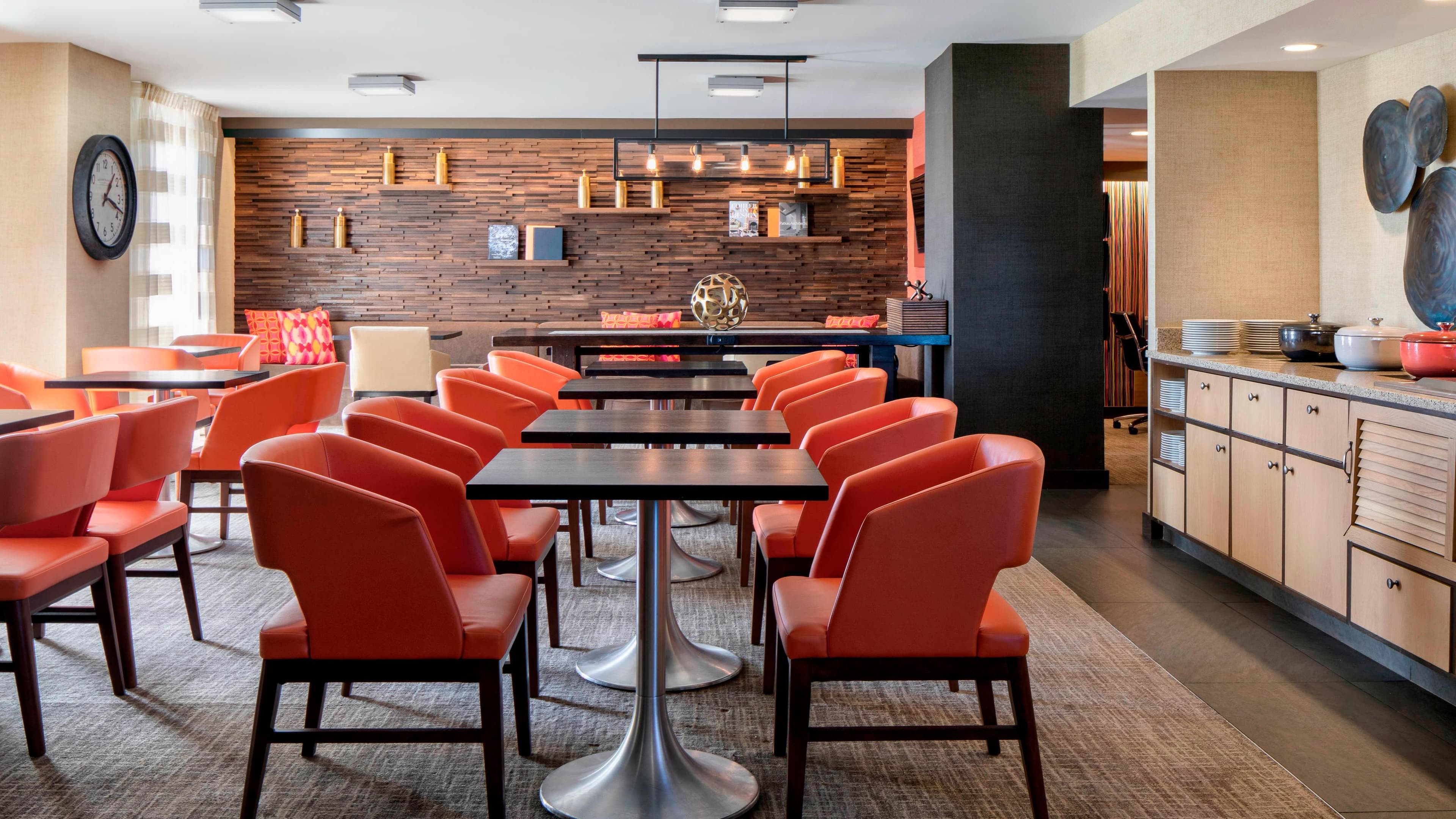 Guest Room 2 Doubles - Image 6