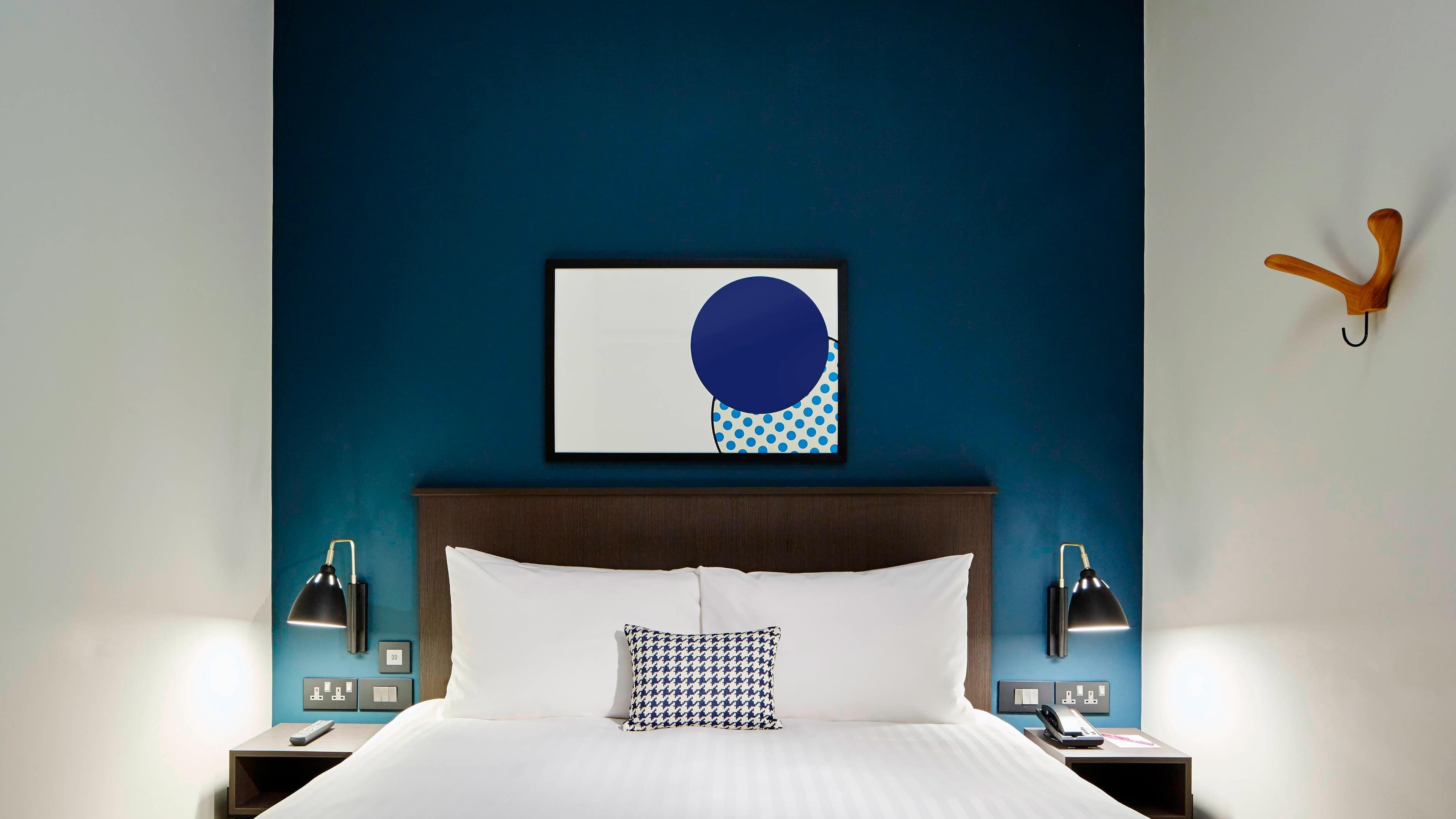 One Bedroom Open Plan - Image 1