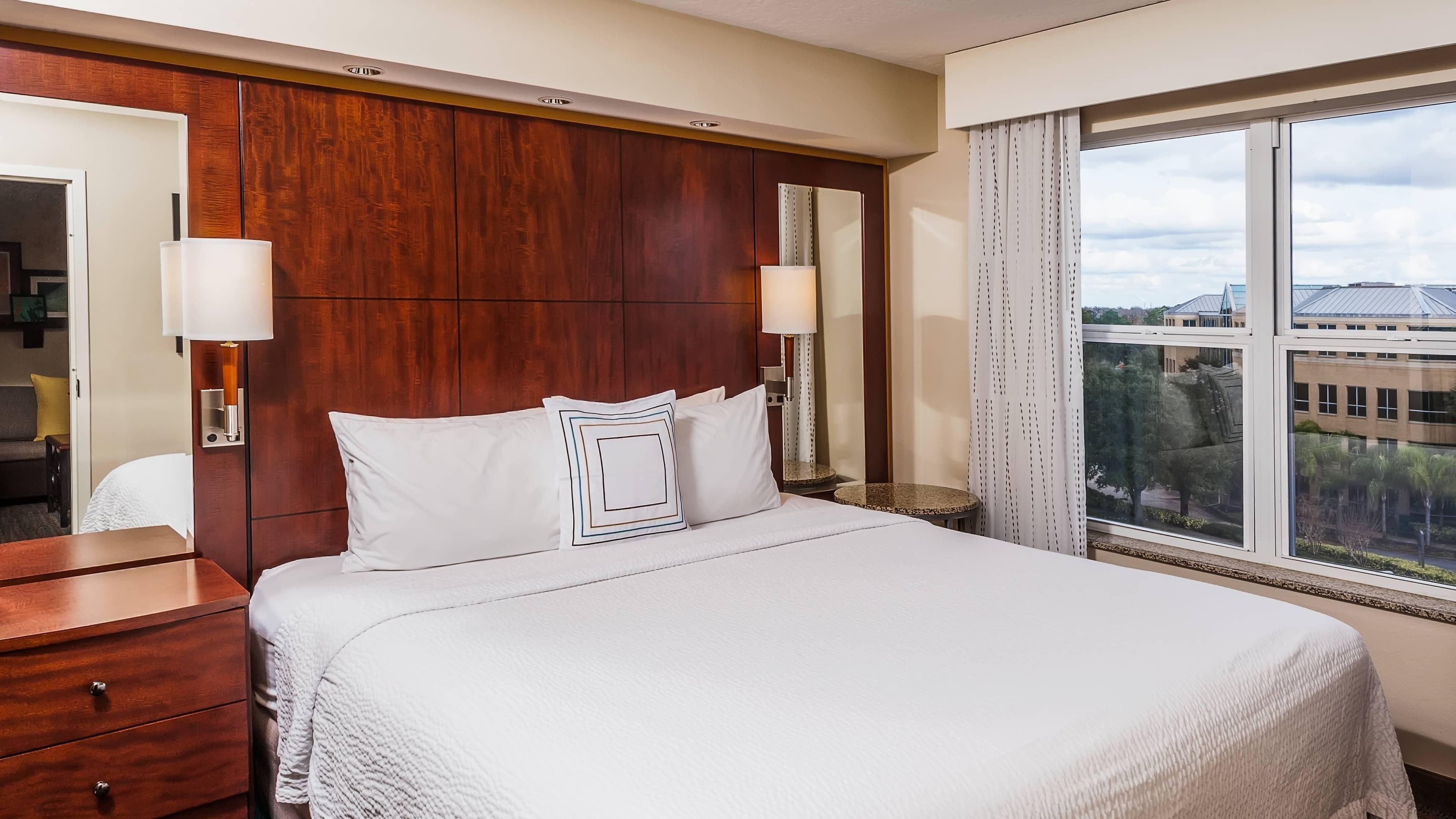 1 Bedroom Suite - Image 1