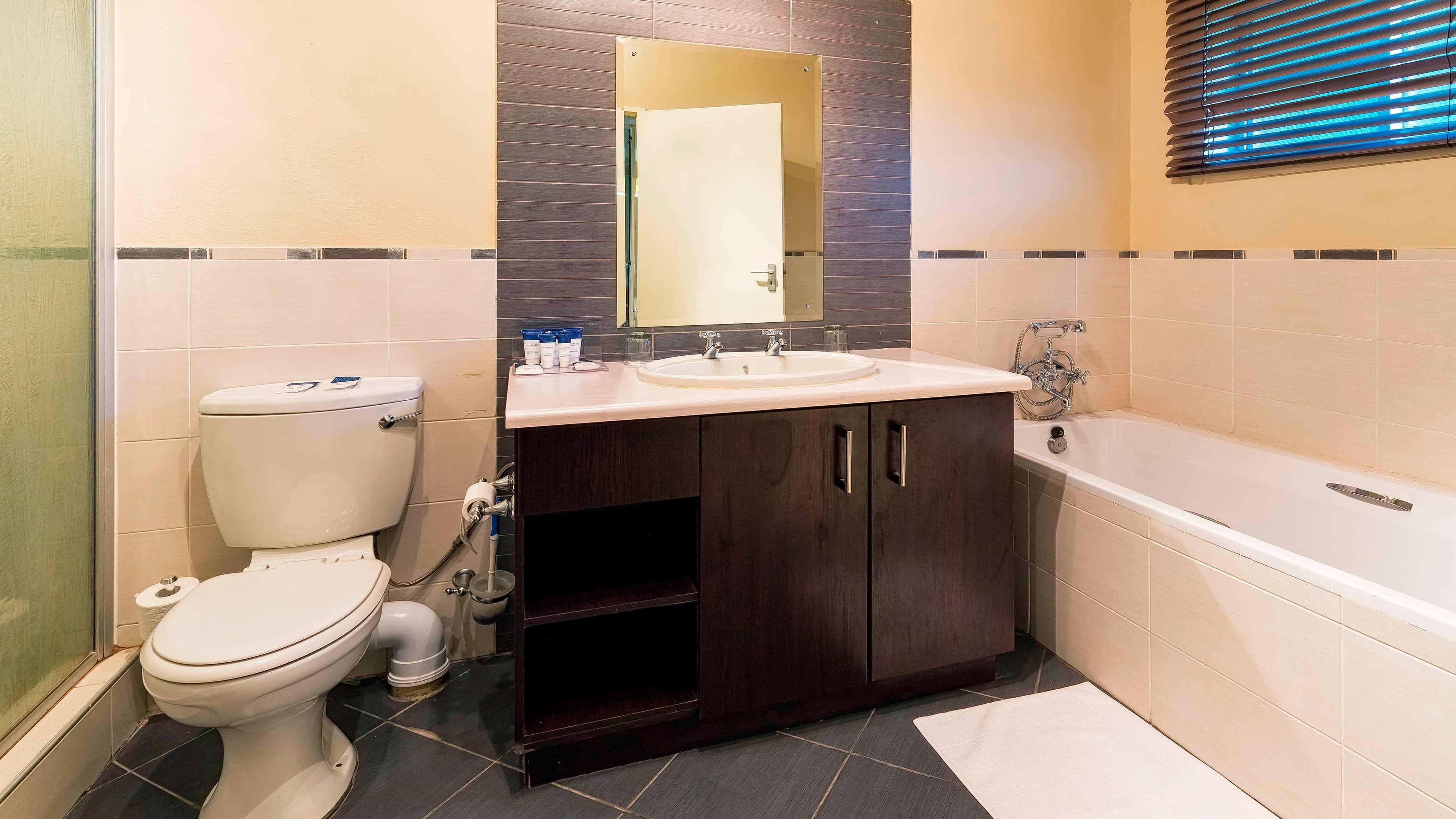 Larger Guest room - Image 3