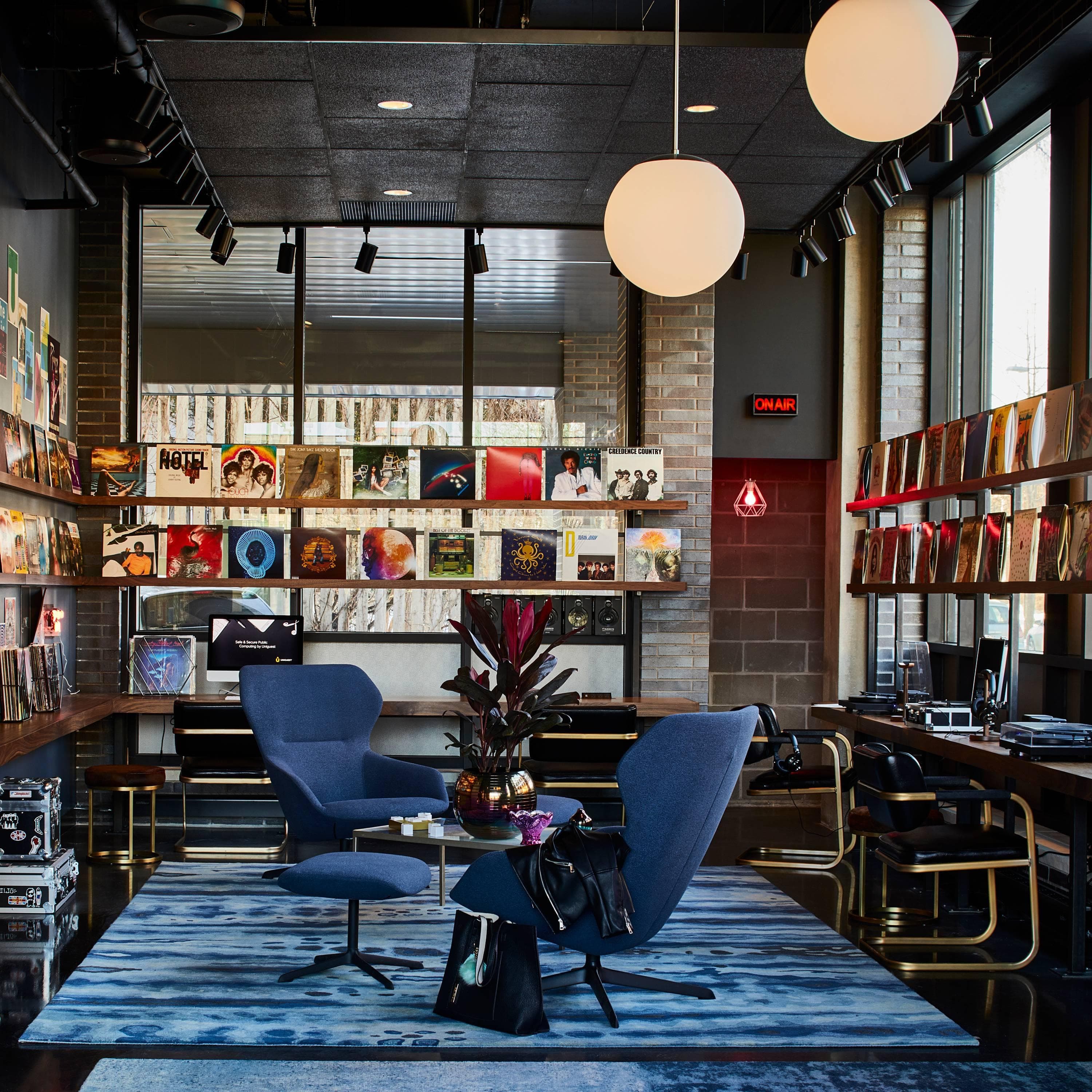 Moxy Minneapolis Uptown