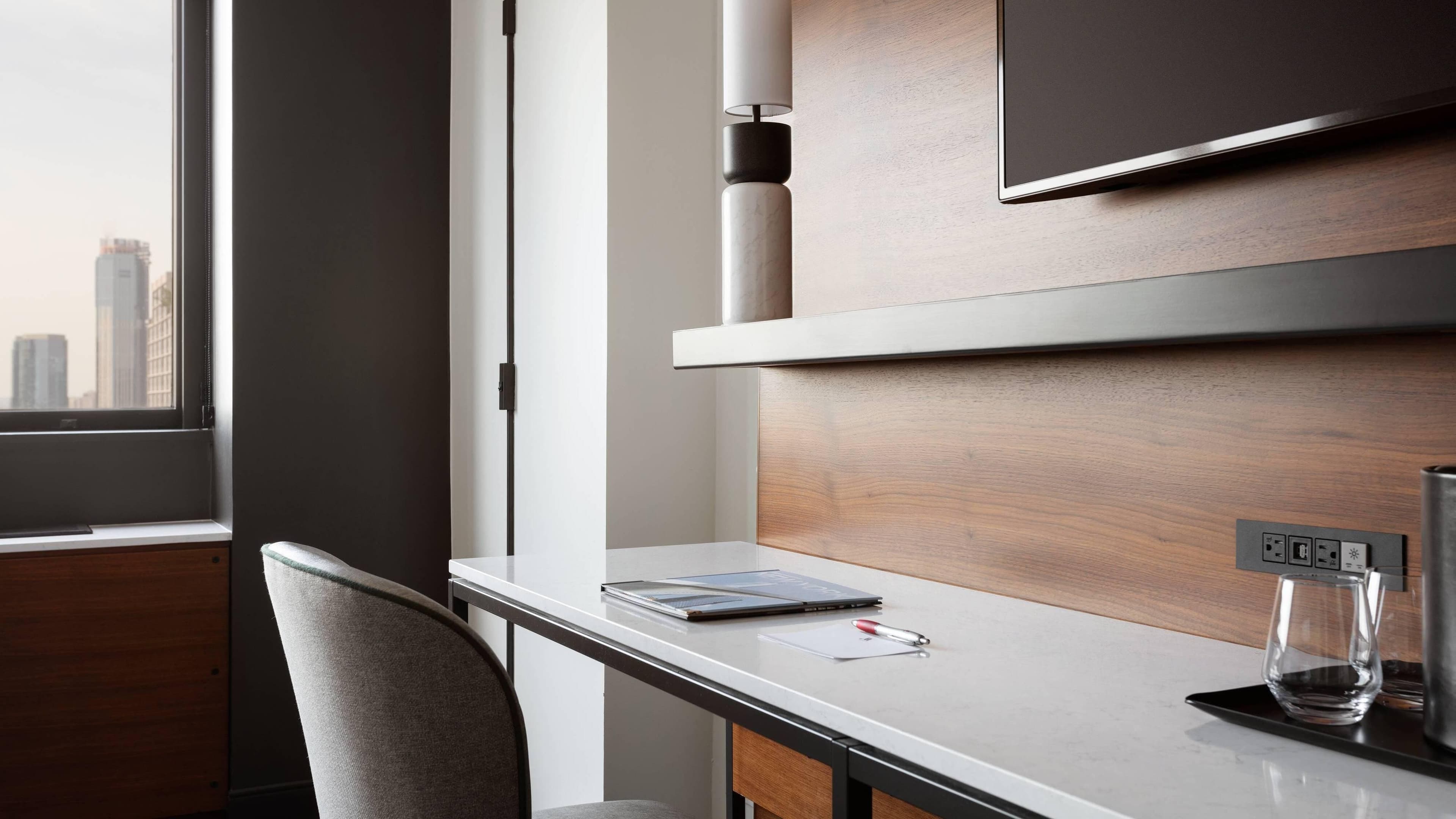 Deluxe Guest room - Image 3