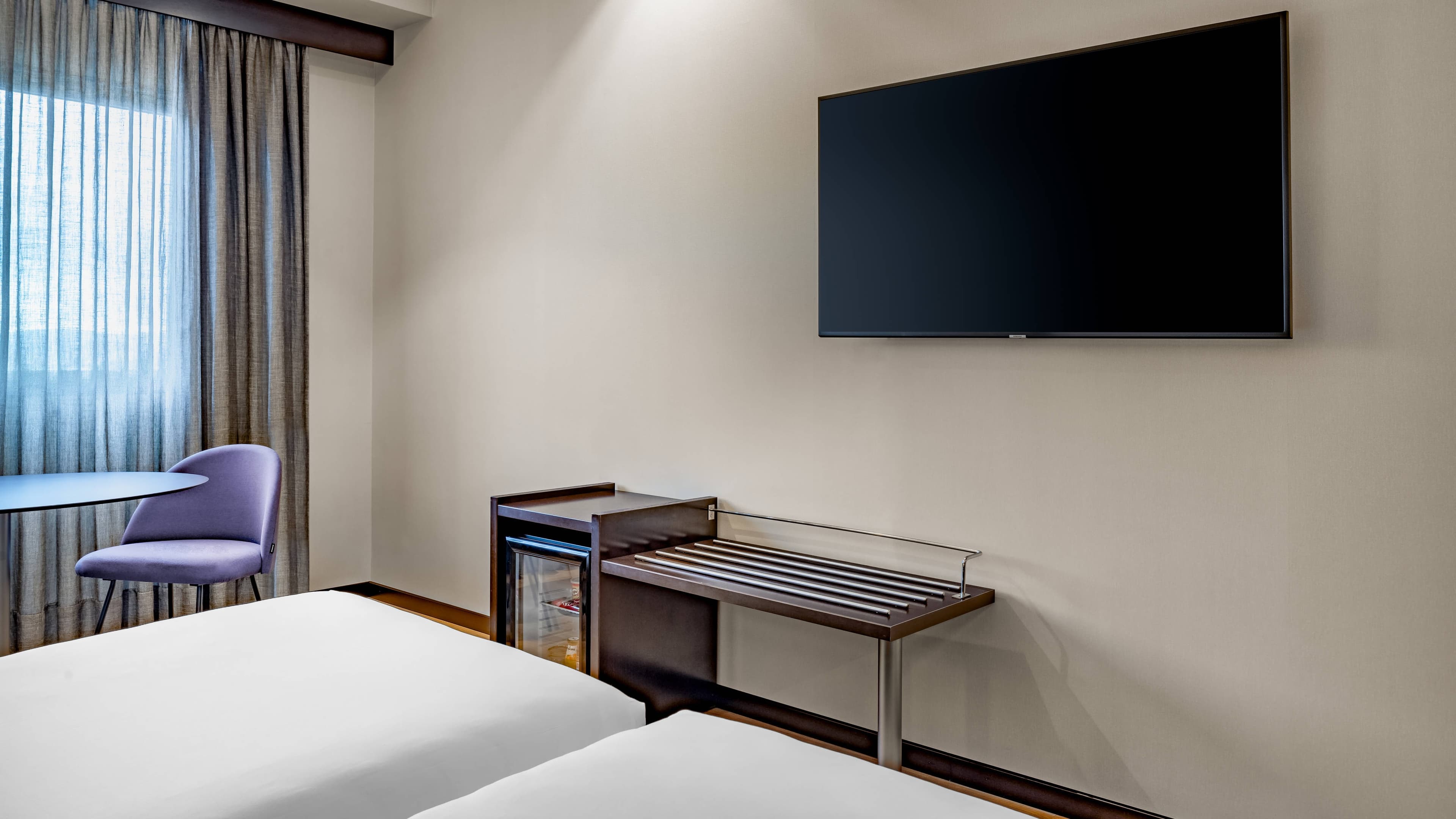 Standard Twin - Image 4