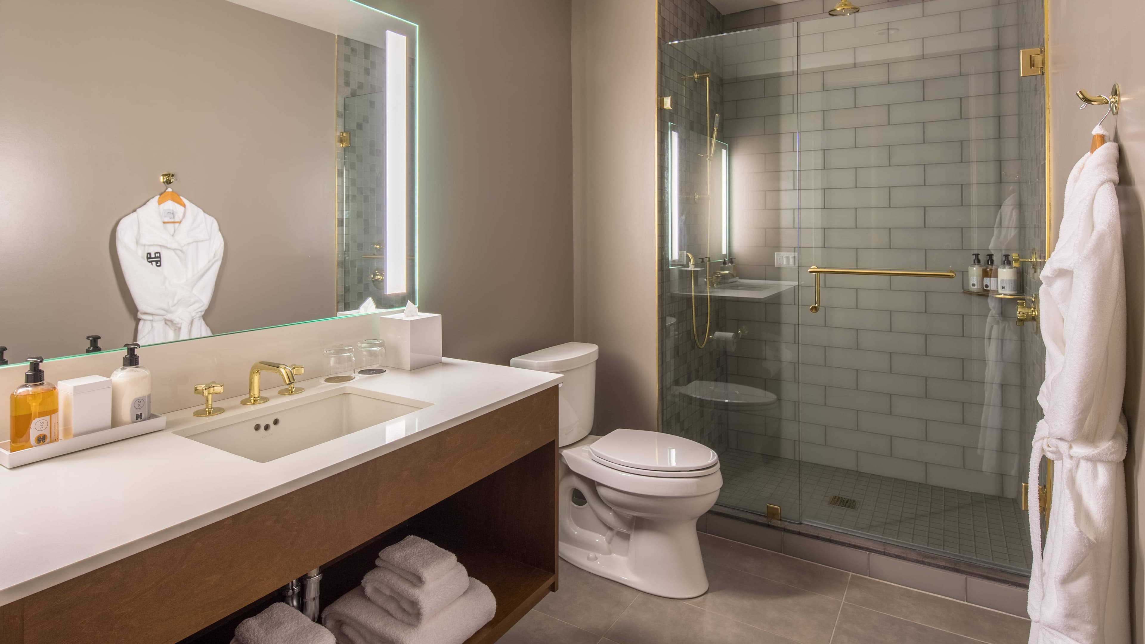 Deluxe Double/Double - Image 5