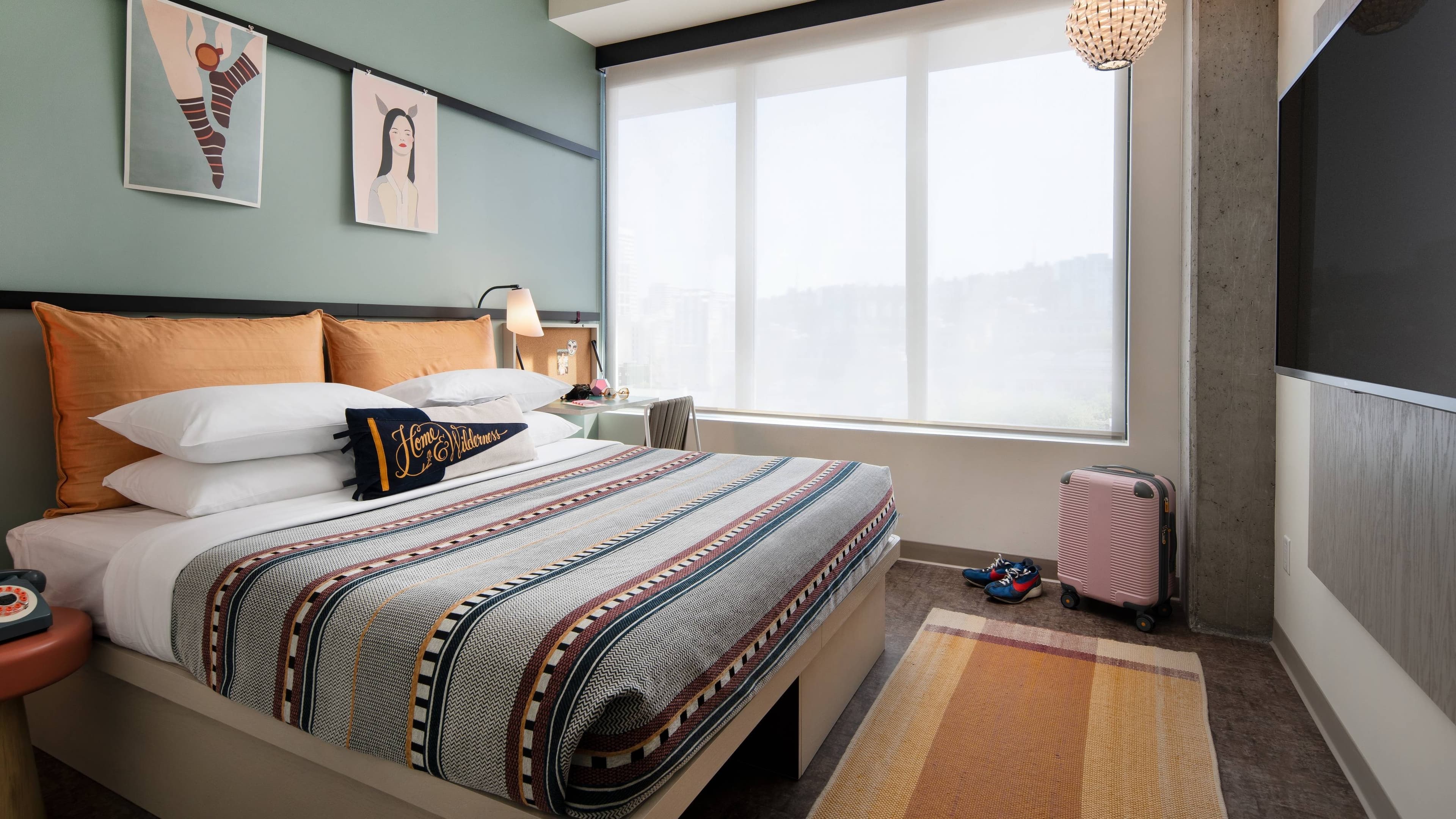 Cozy King - 184 sq. Feet - Image 2