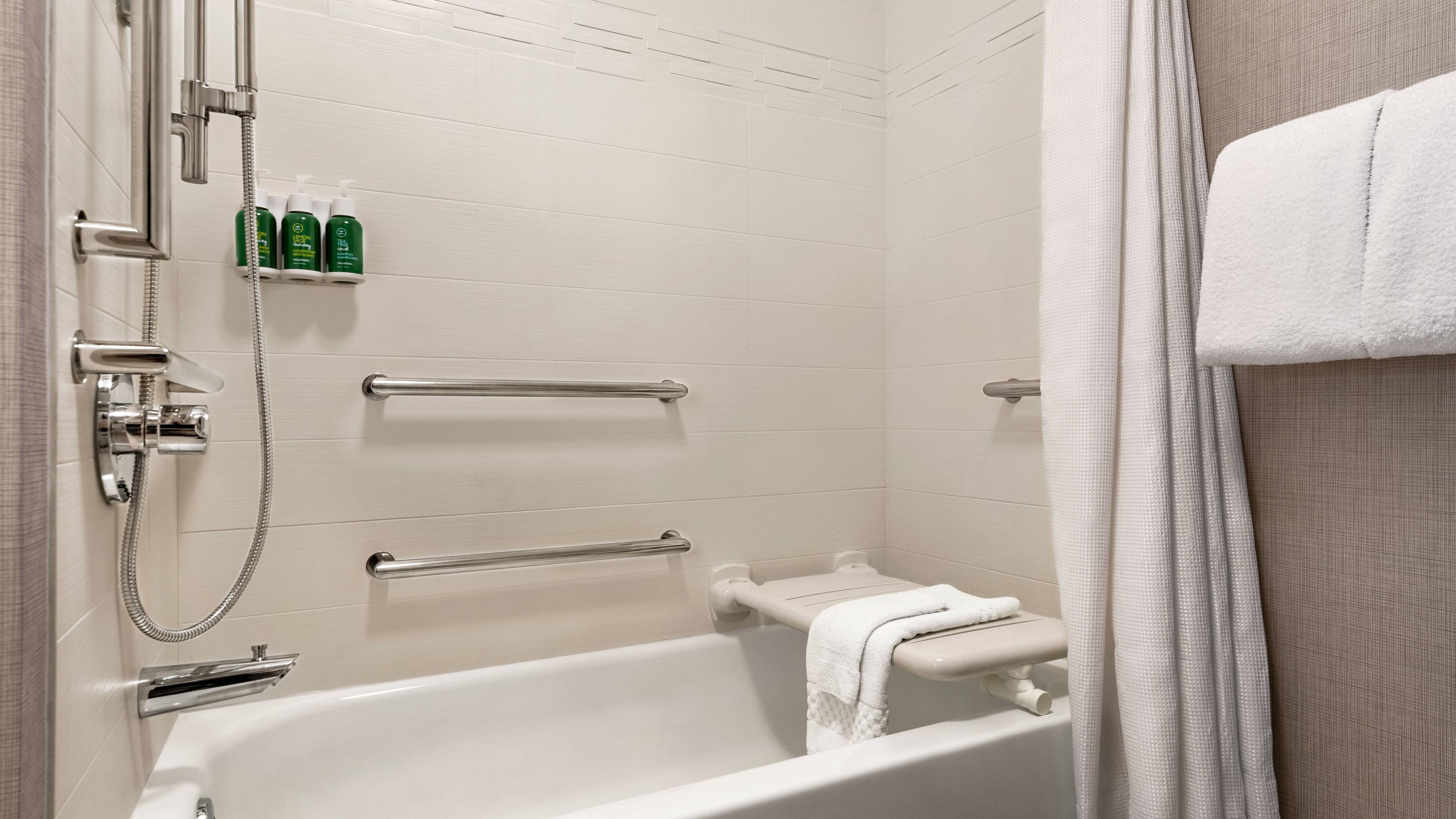 1 Bedroom Suite - Image 7