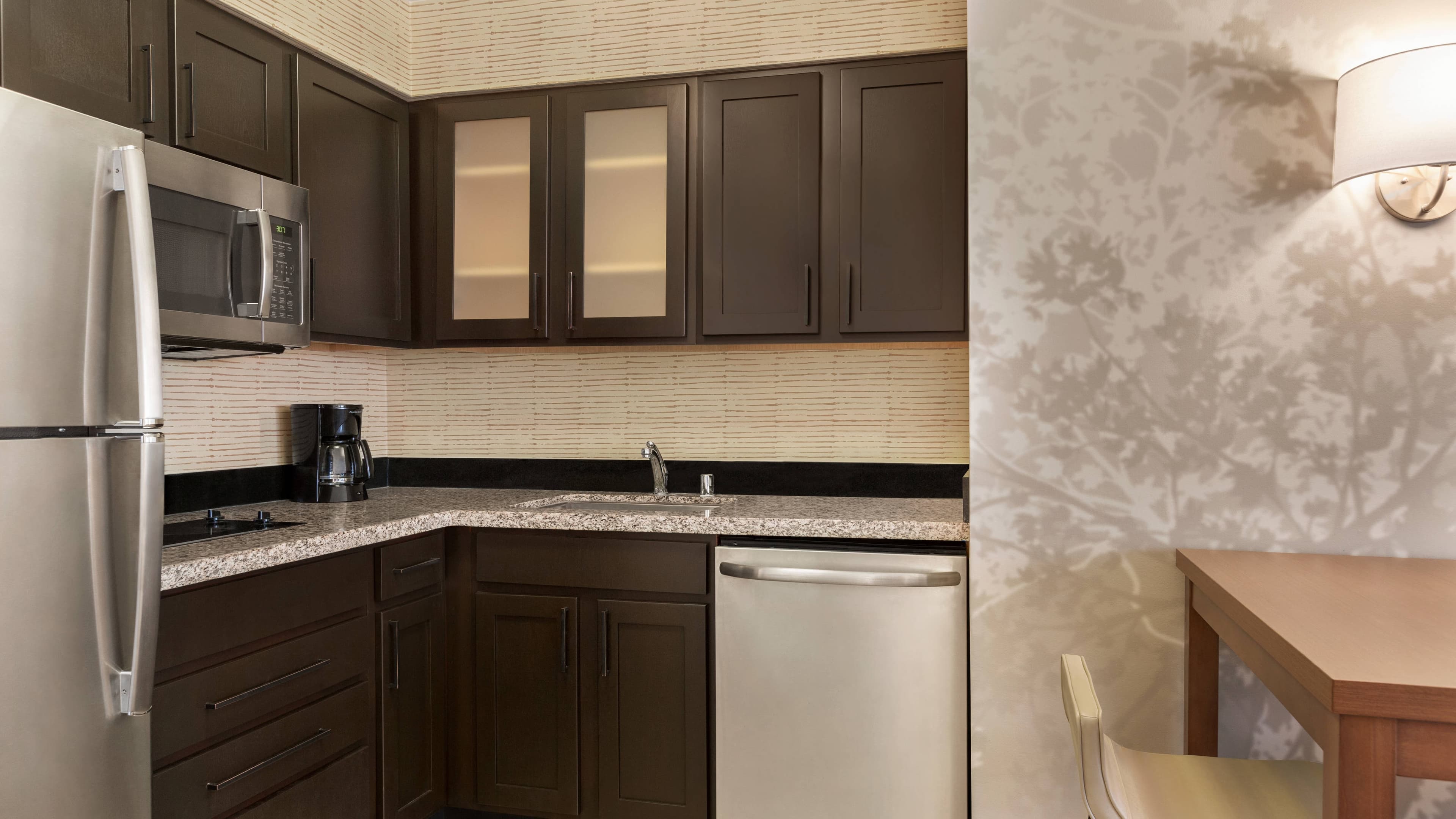 1 Bedroom Suite - Image 3