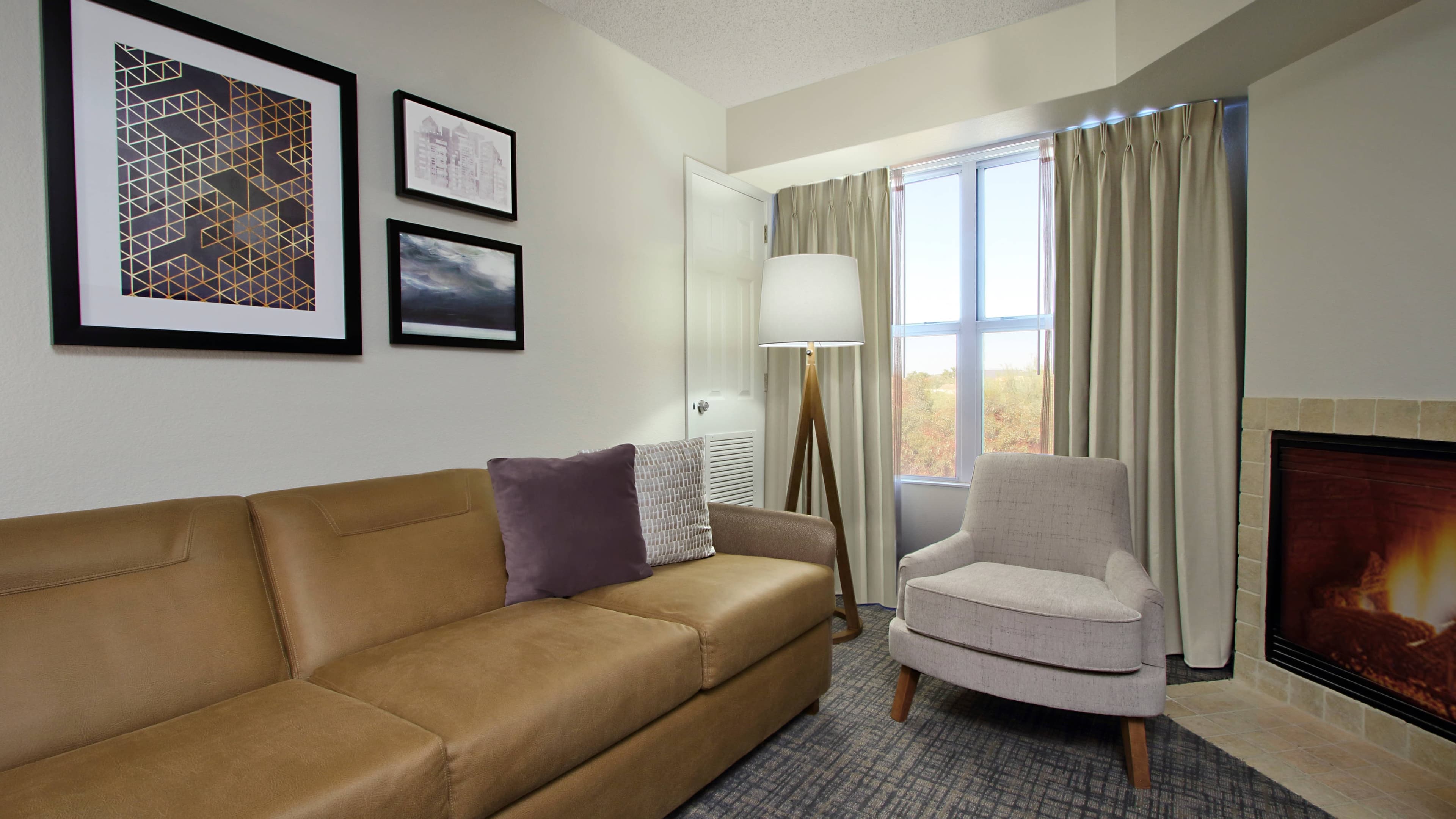 1 Bedroom Suite - Image 3