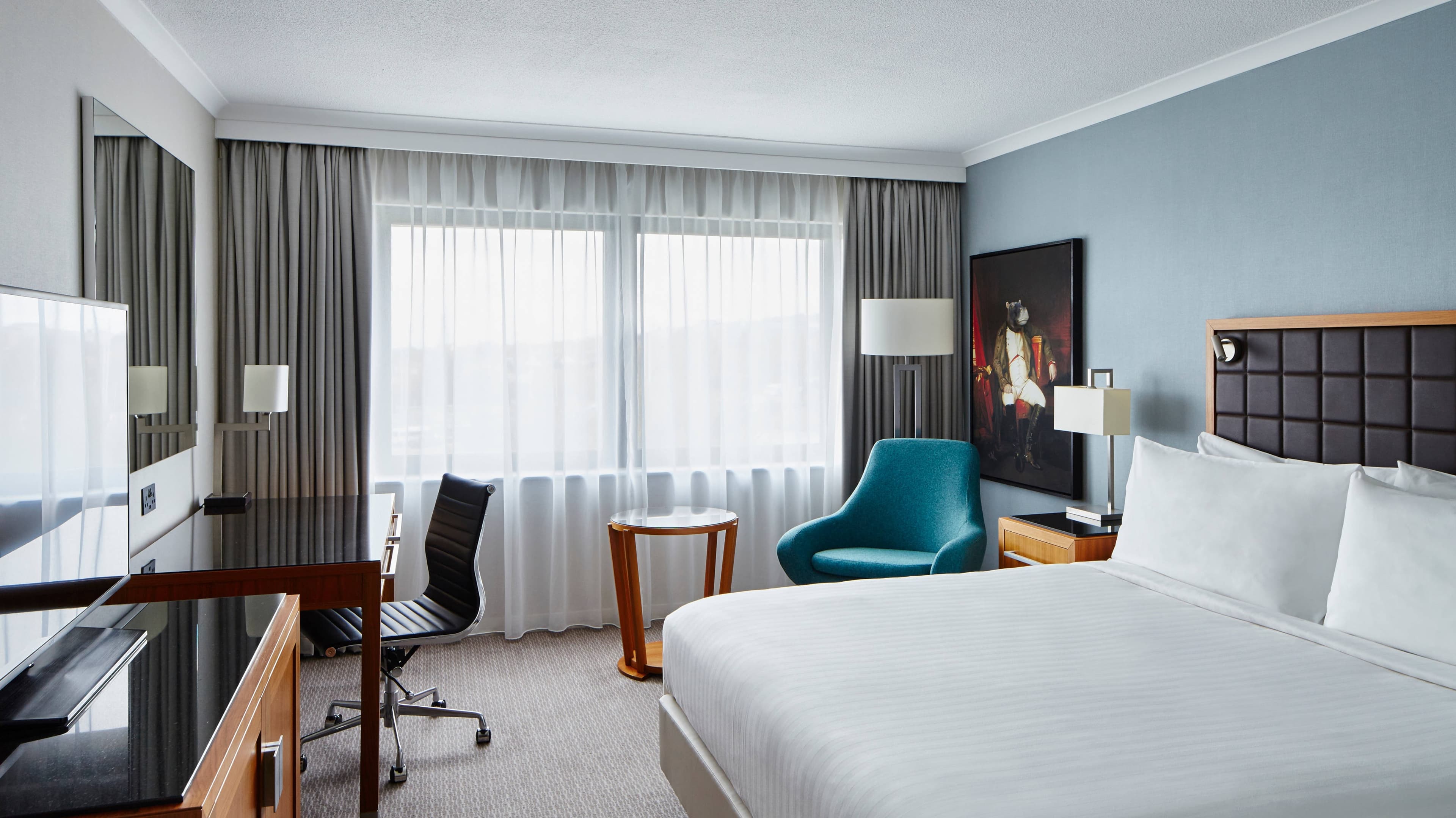 Deluxe Room - Image 3