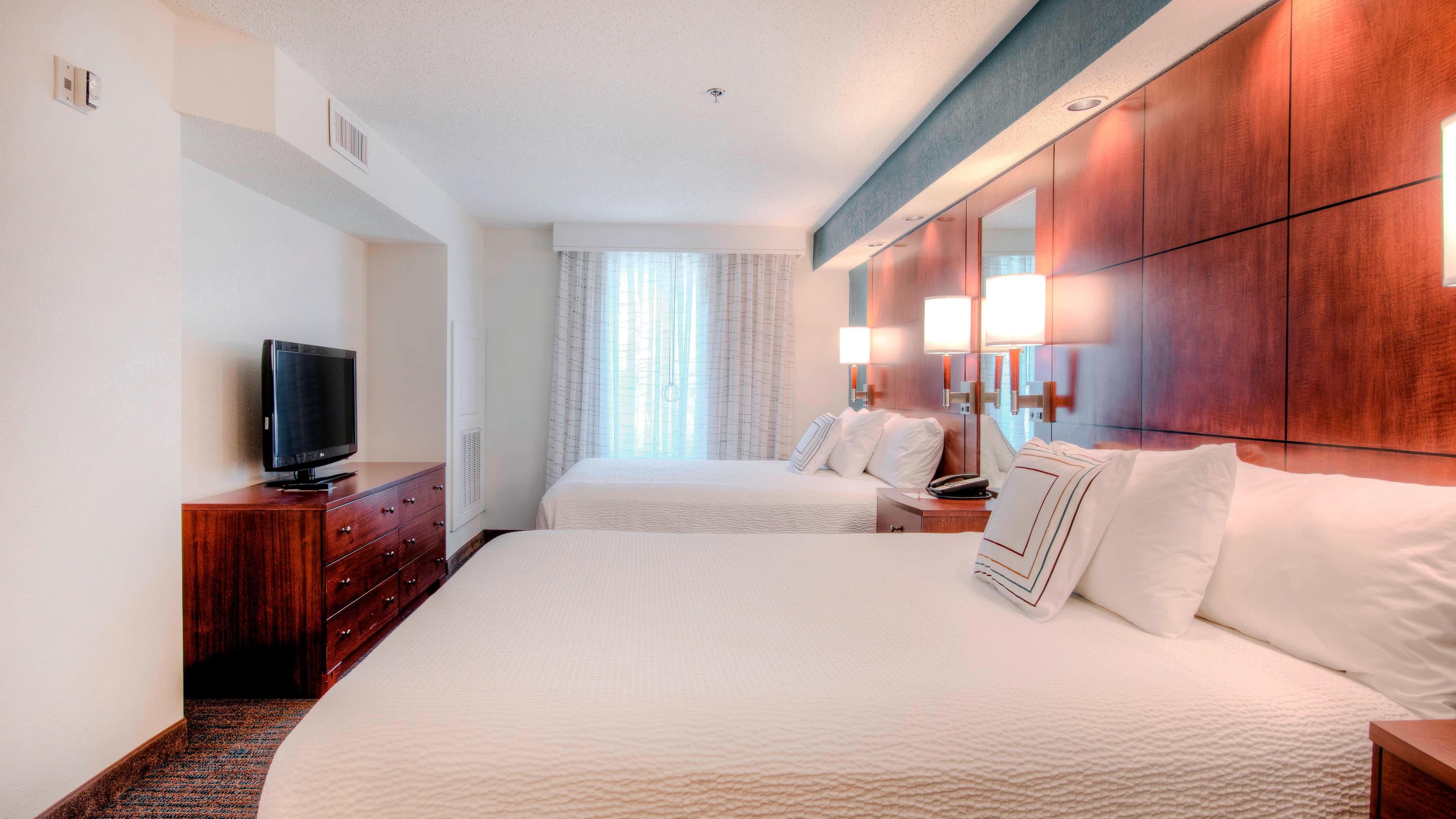 1 Bedroom Suite - Image 4