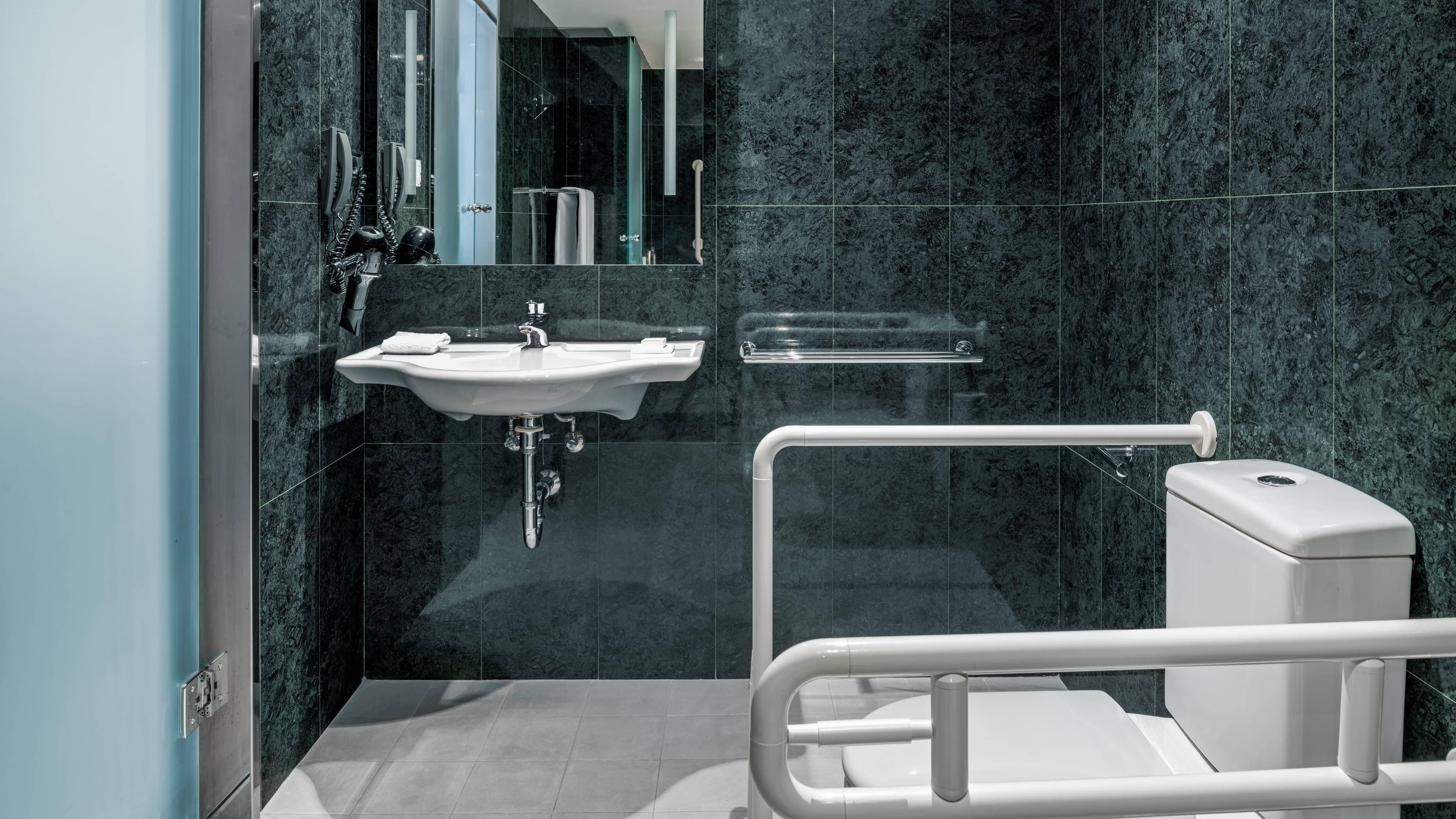 Standard Twin - Image 5