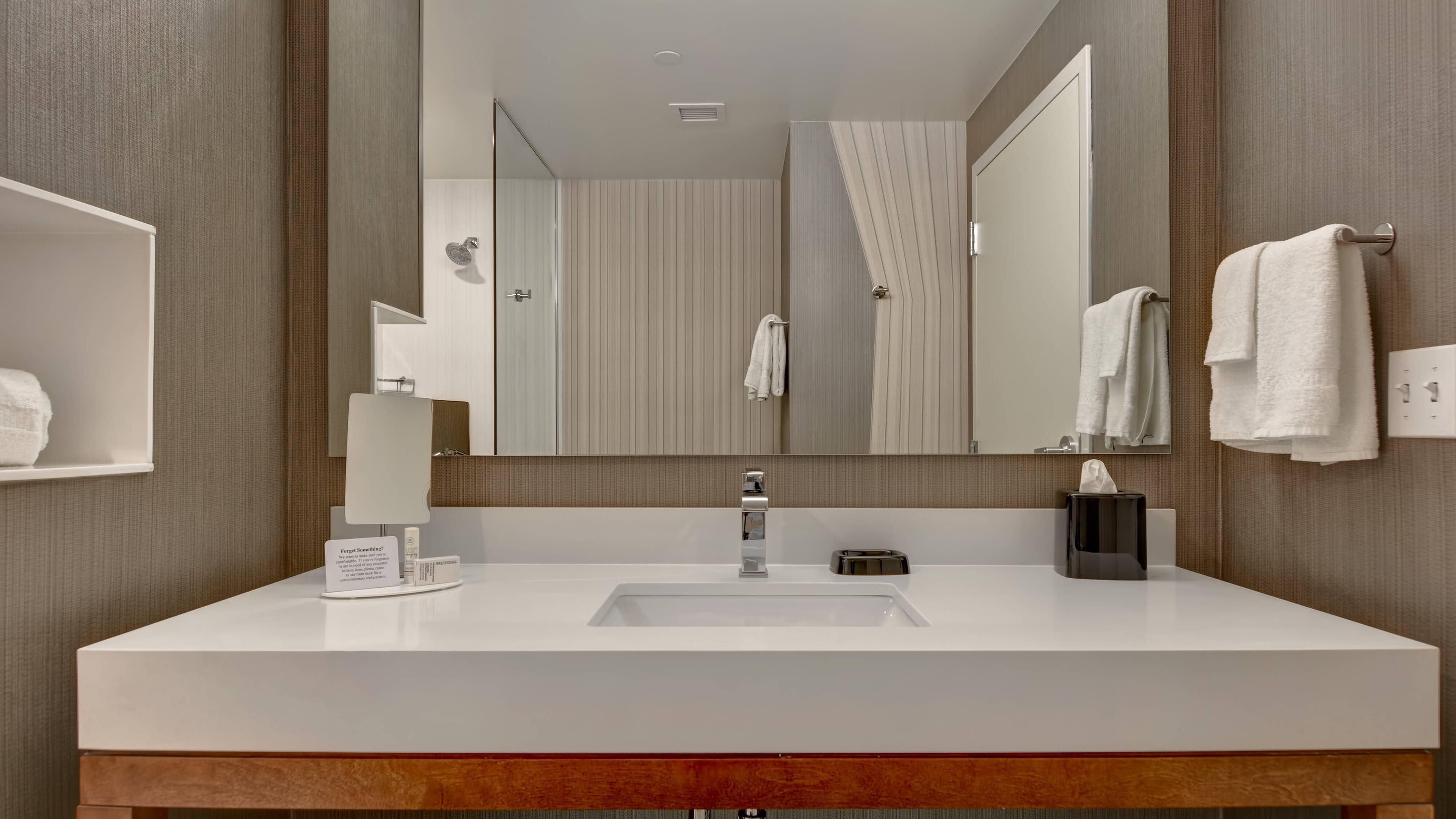 Accessible King - Image 2