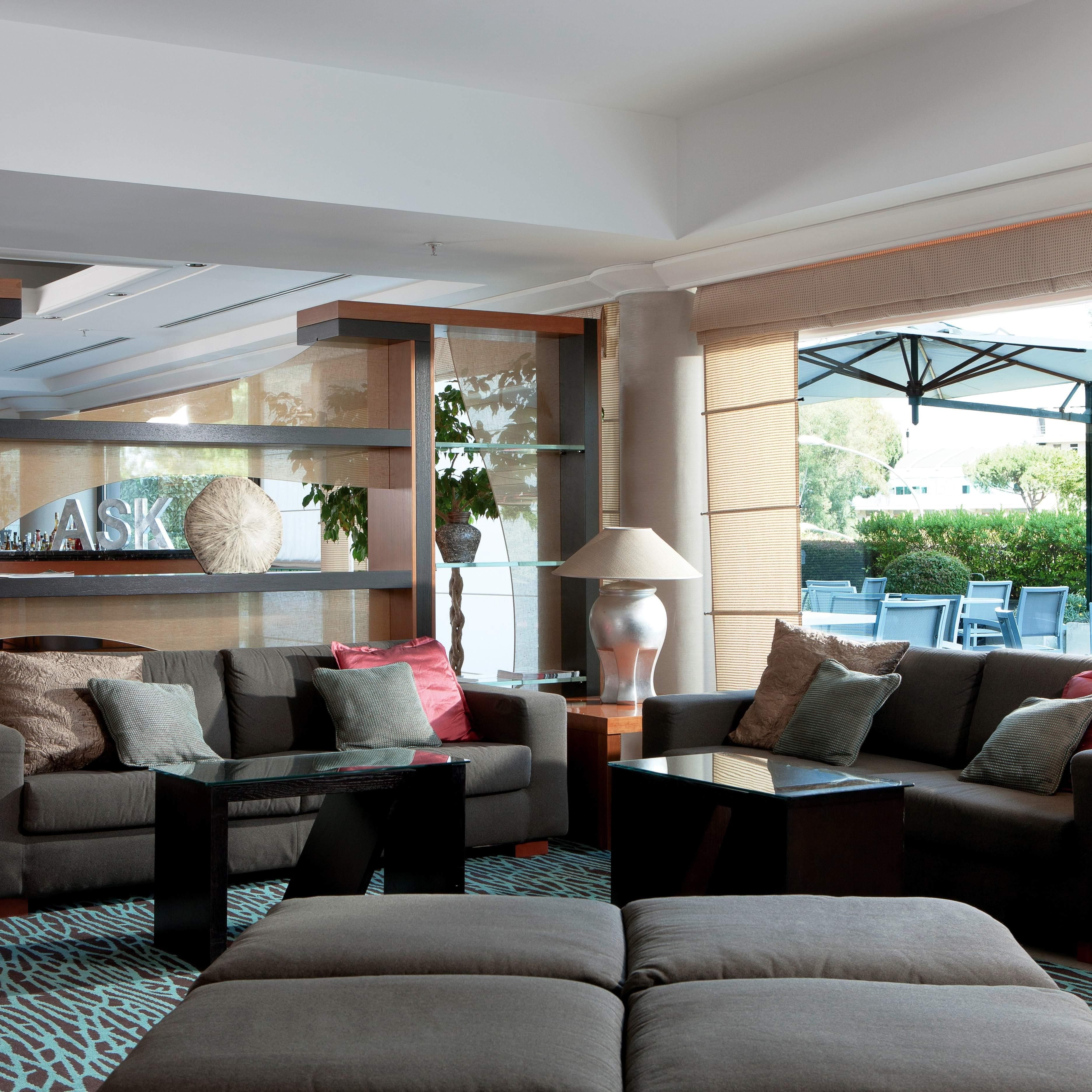 Courtyard Rome Central Park